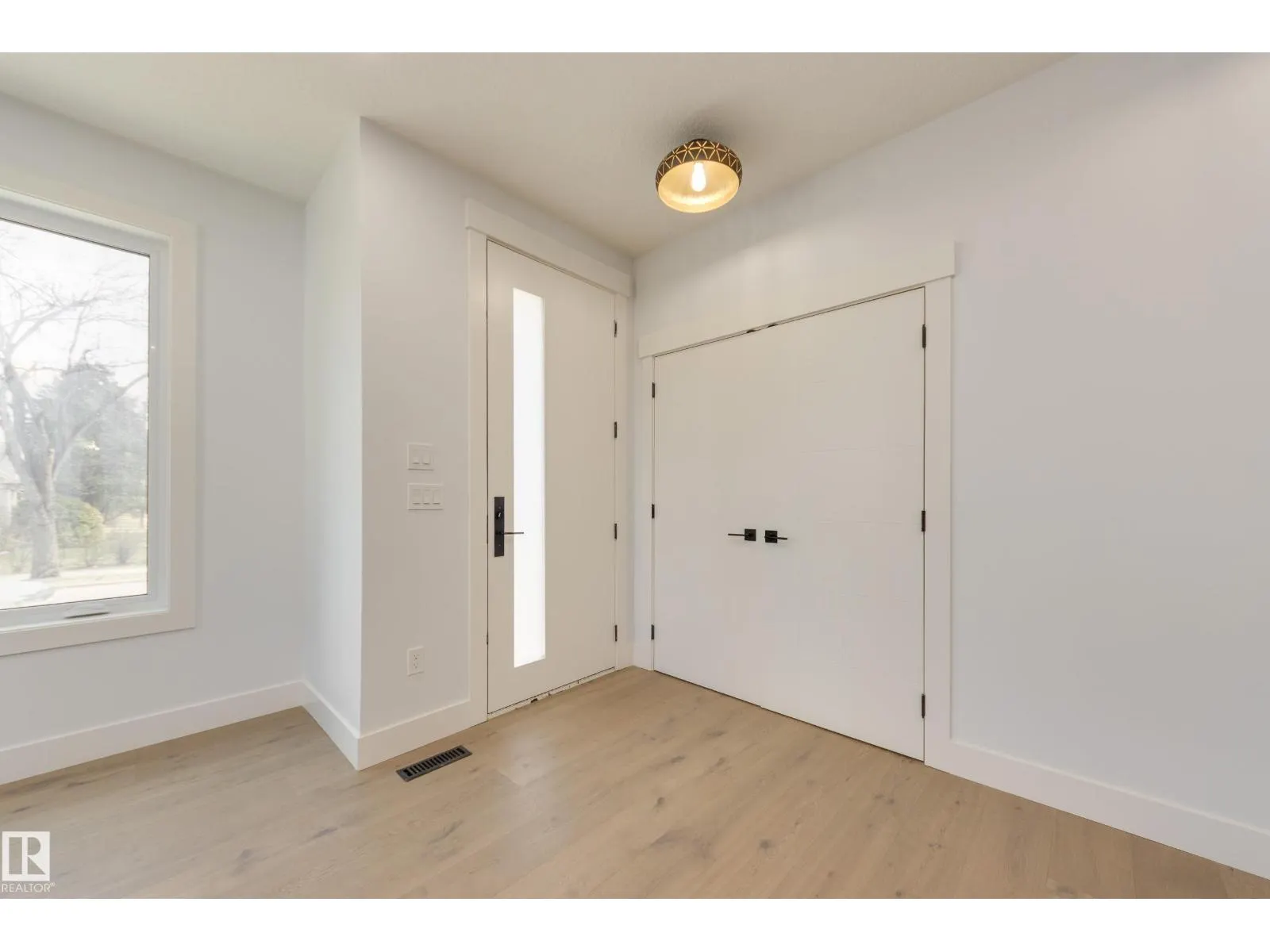 10954 135 ST NW