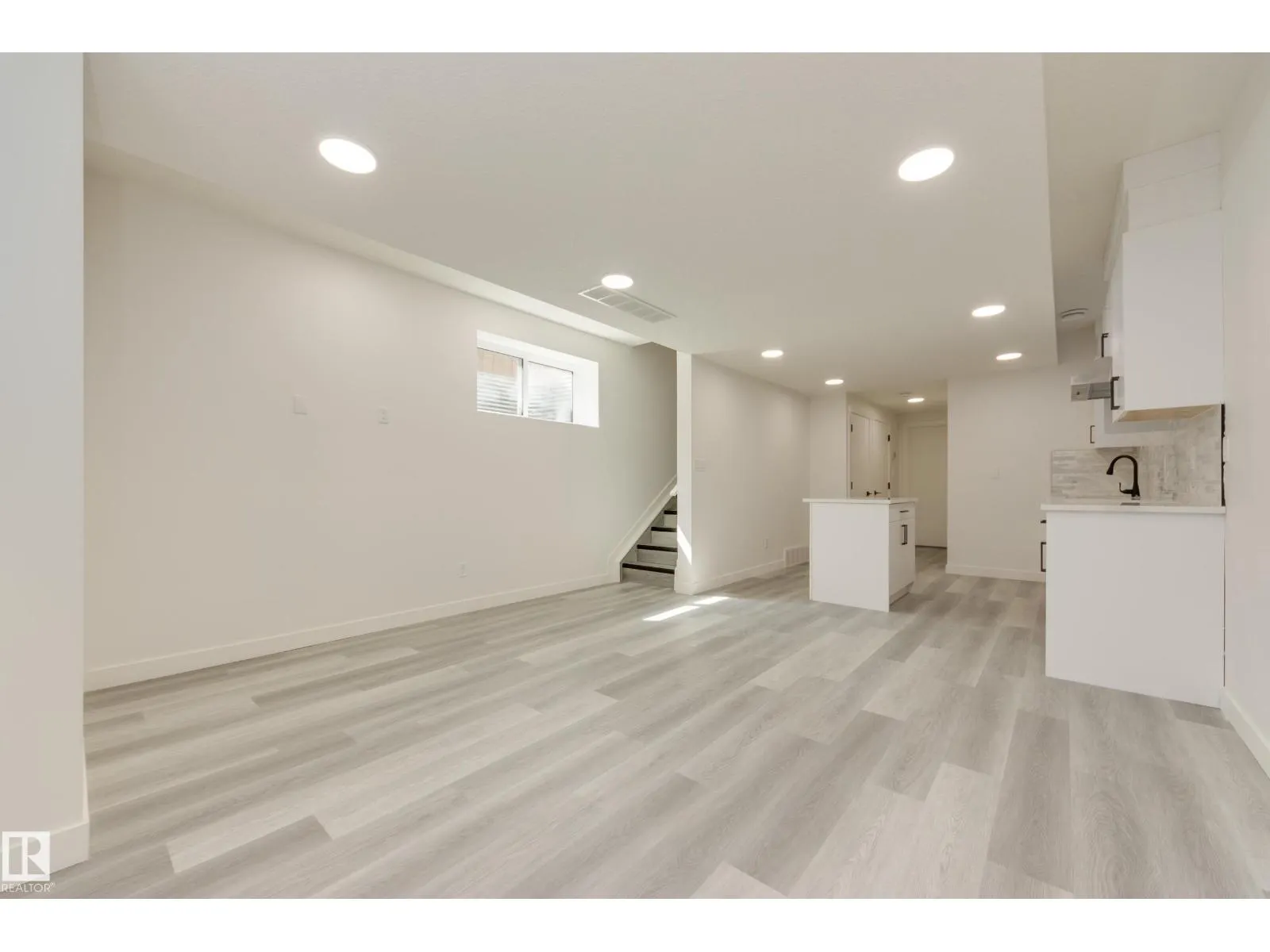 10954 135 ST NW