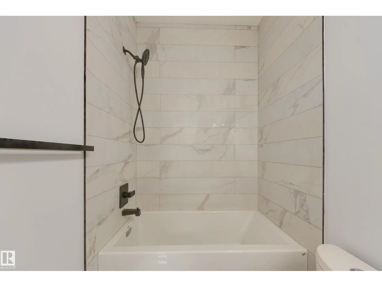 10954 135 ST NW