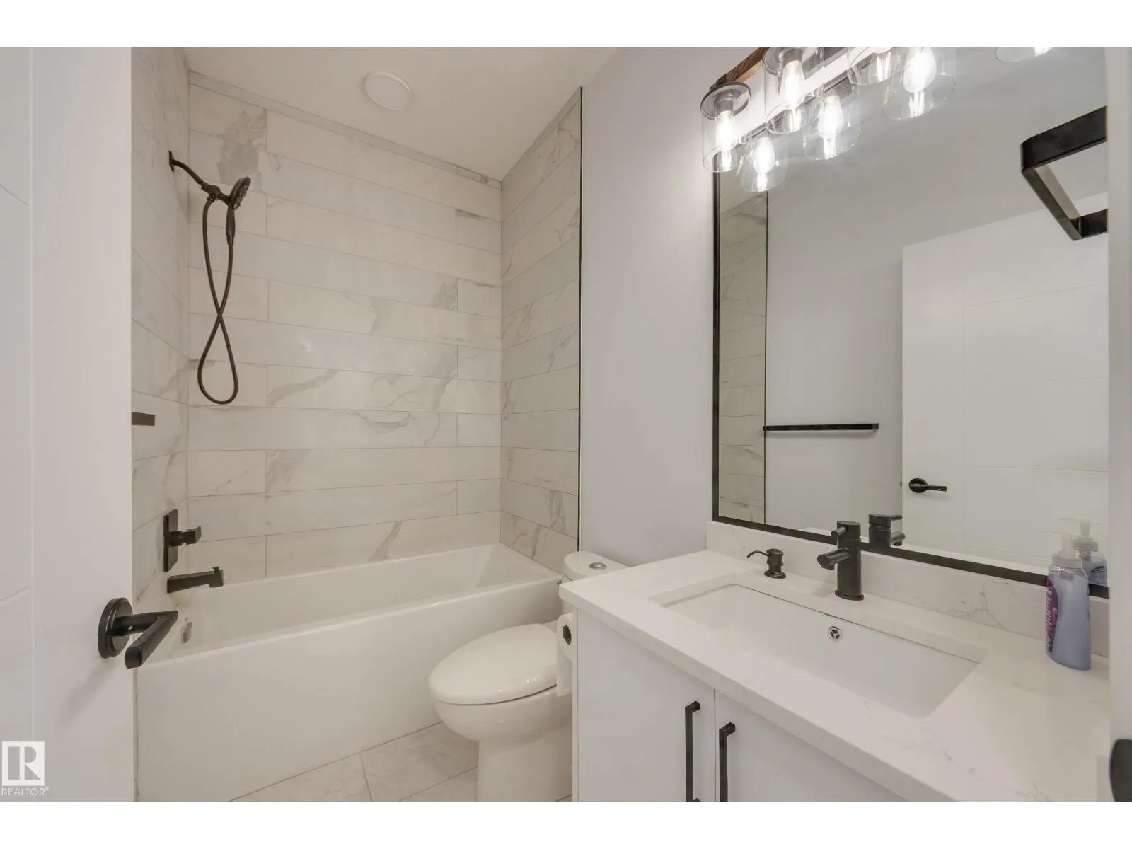10954 135 ST NW