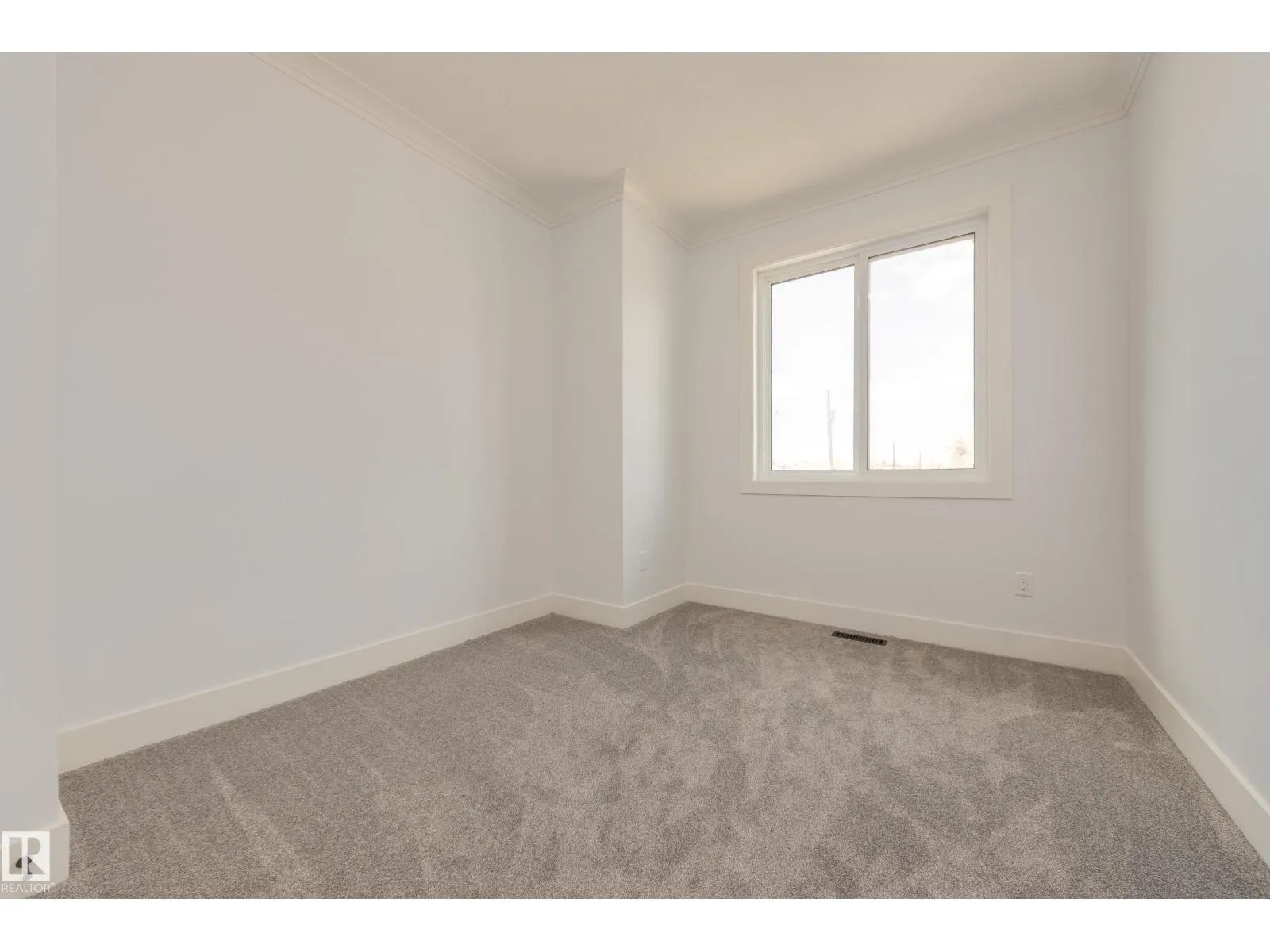 10954 135 ST NW