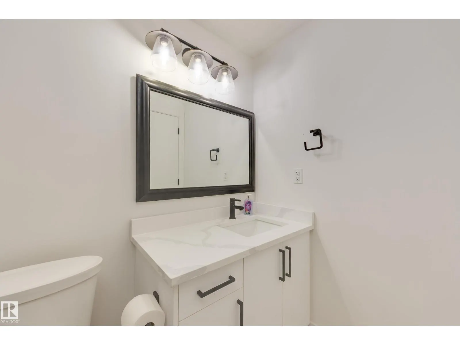 10954 135 ST NW