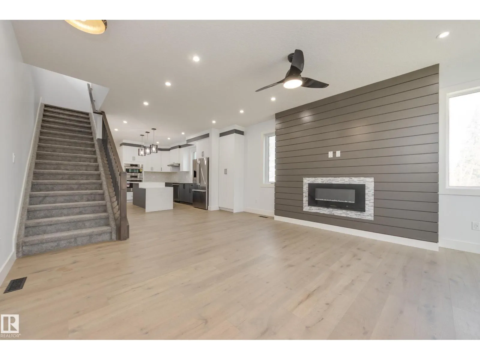 10954 135 ST NW