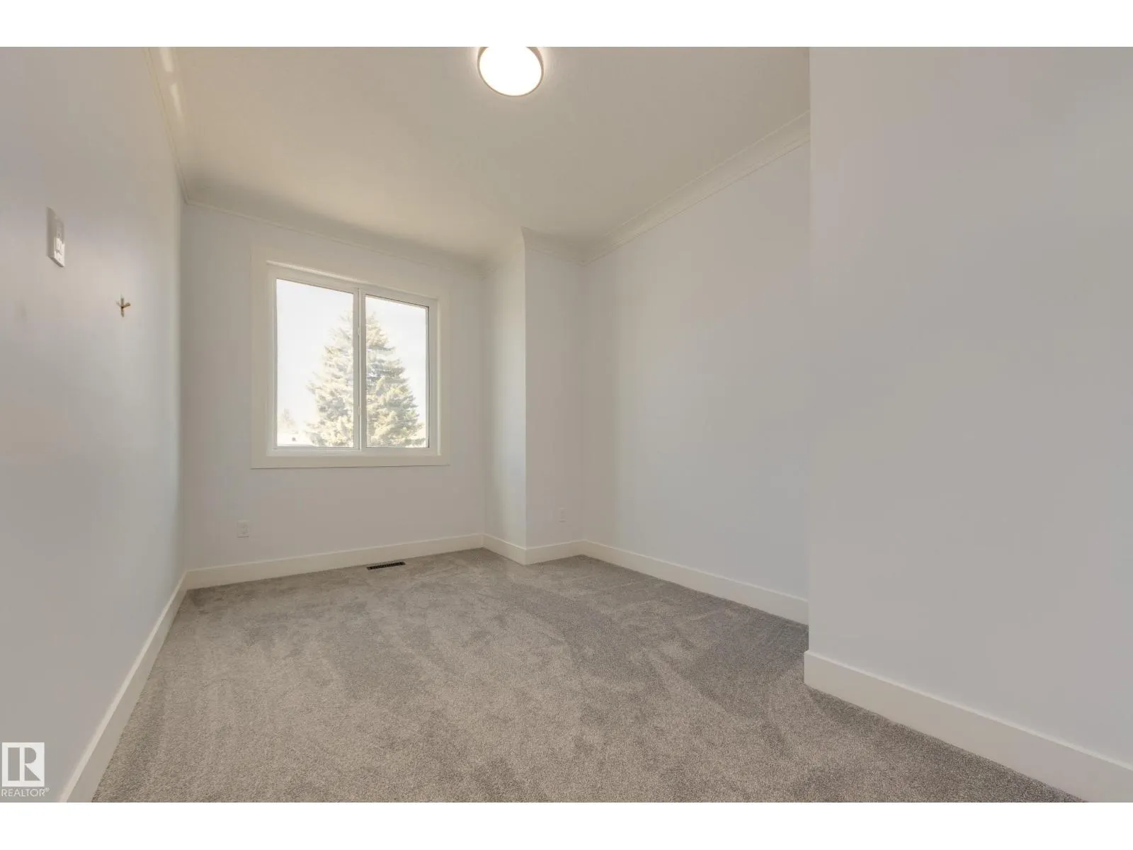 10954 135 ST NW