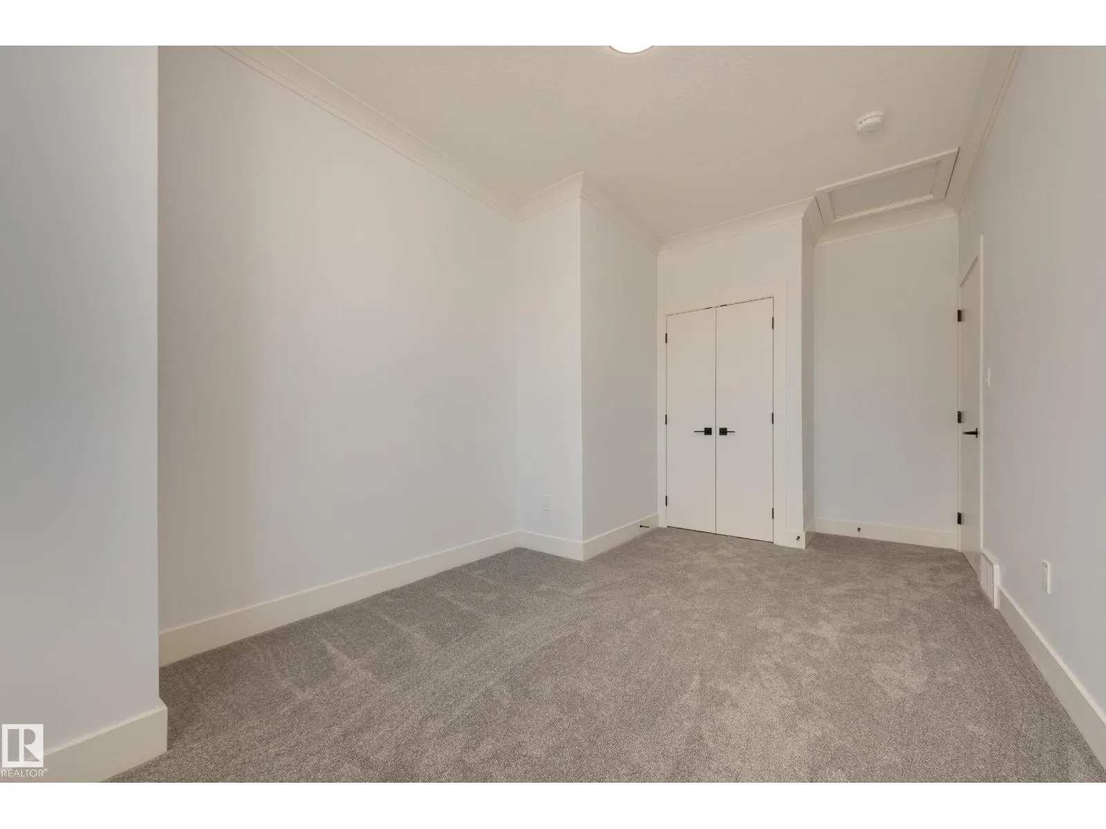 10954 135 ST NW