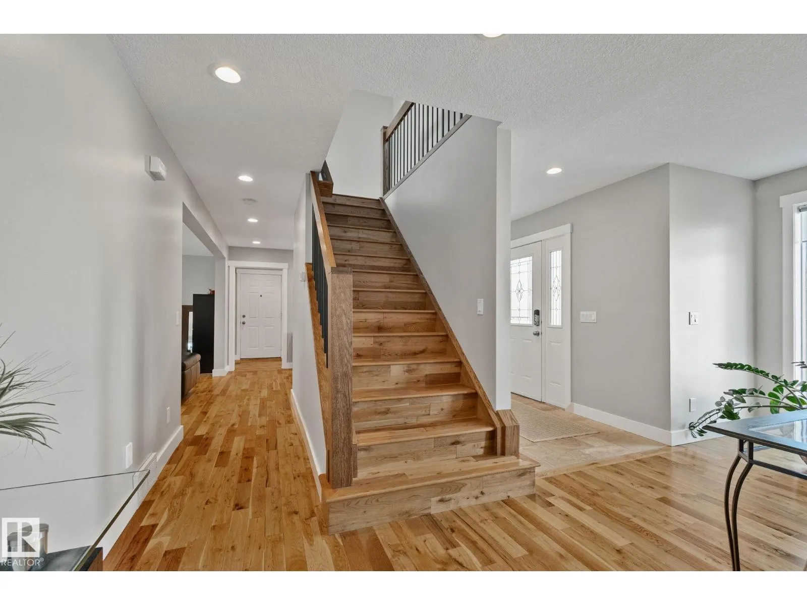 12403 29A AV NW