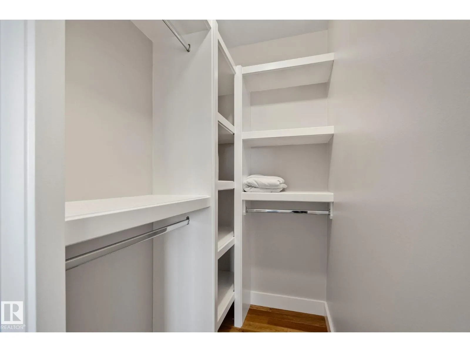 12403 29A AV NW
