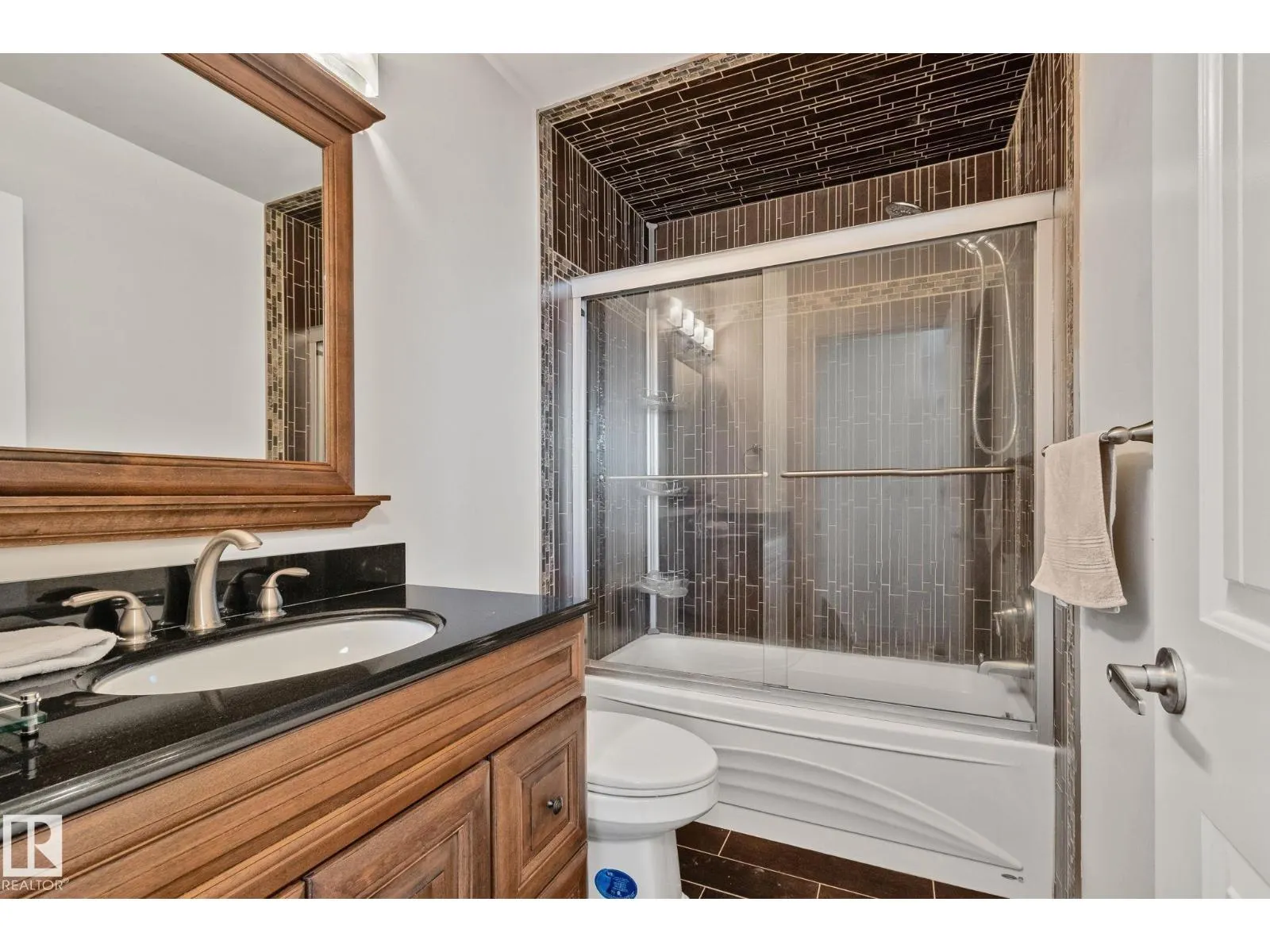 12403 29A AV NW