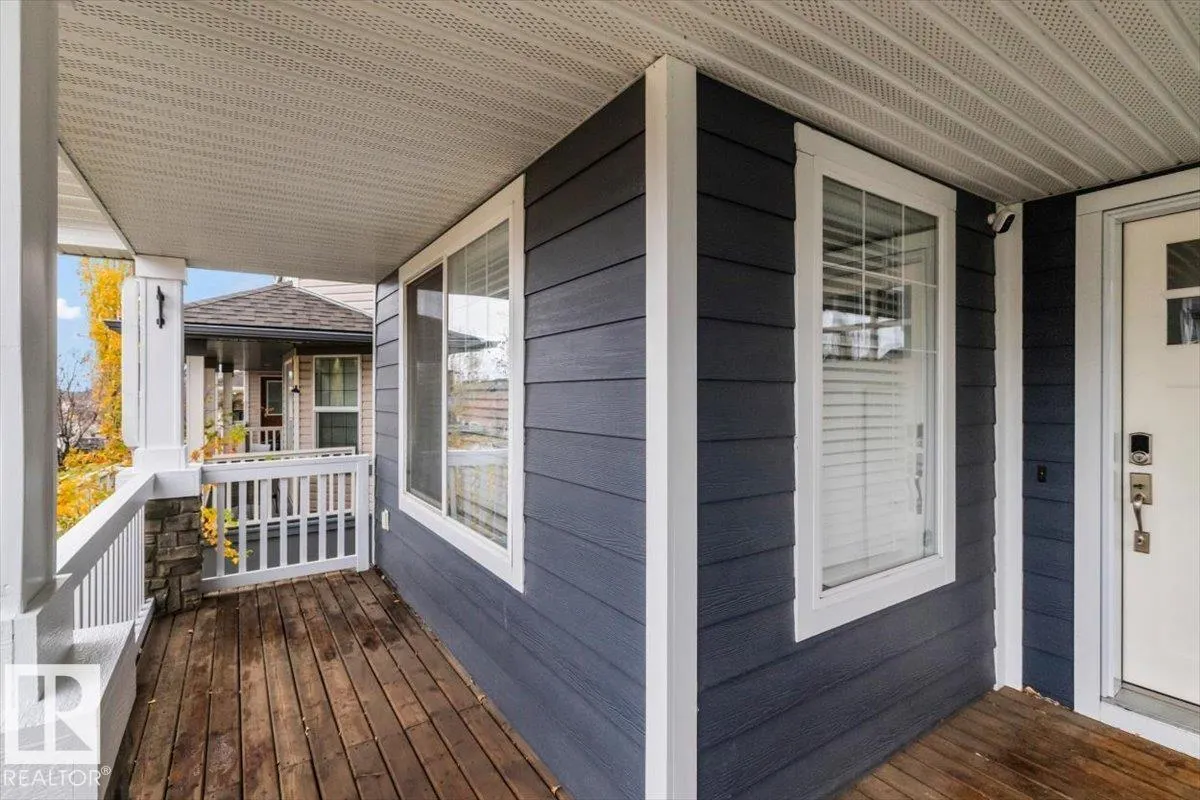 26 VIVIAN WY