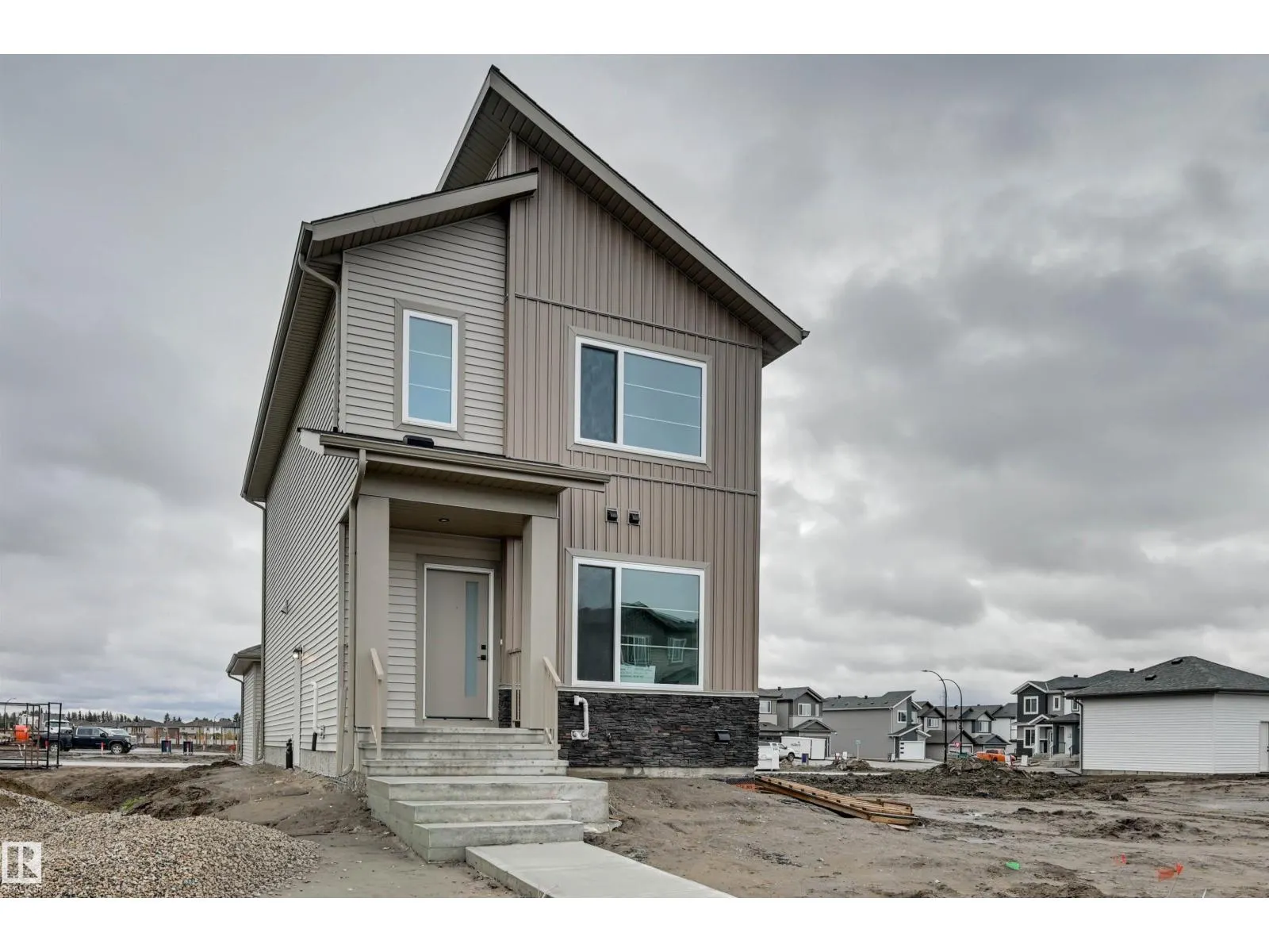 77 Juniper WD