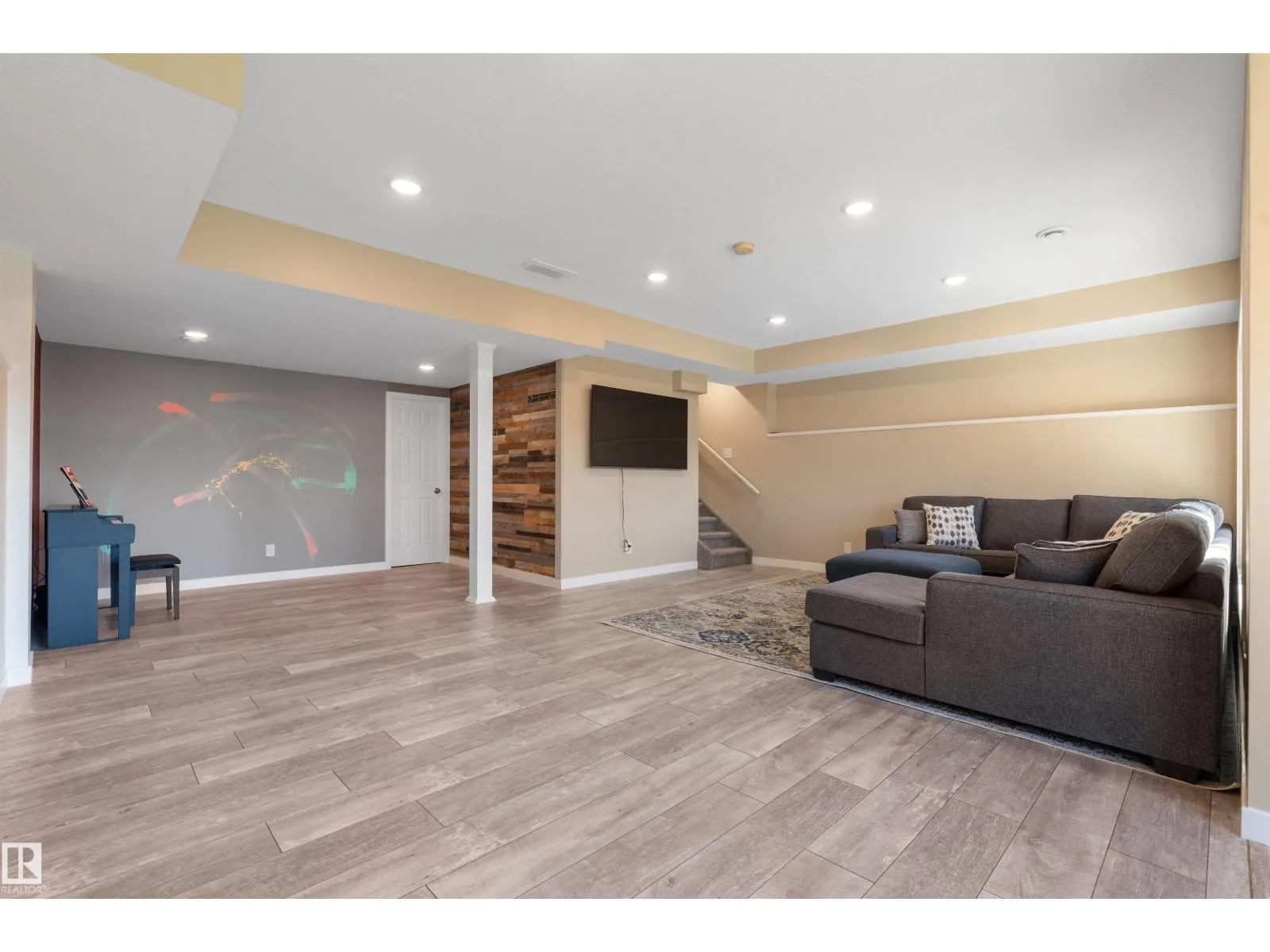 3334 PARKER LO SW