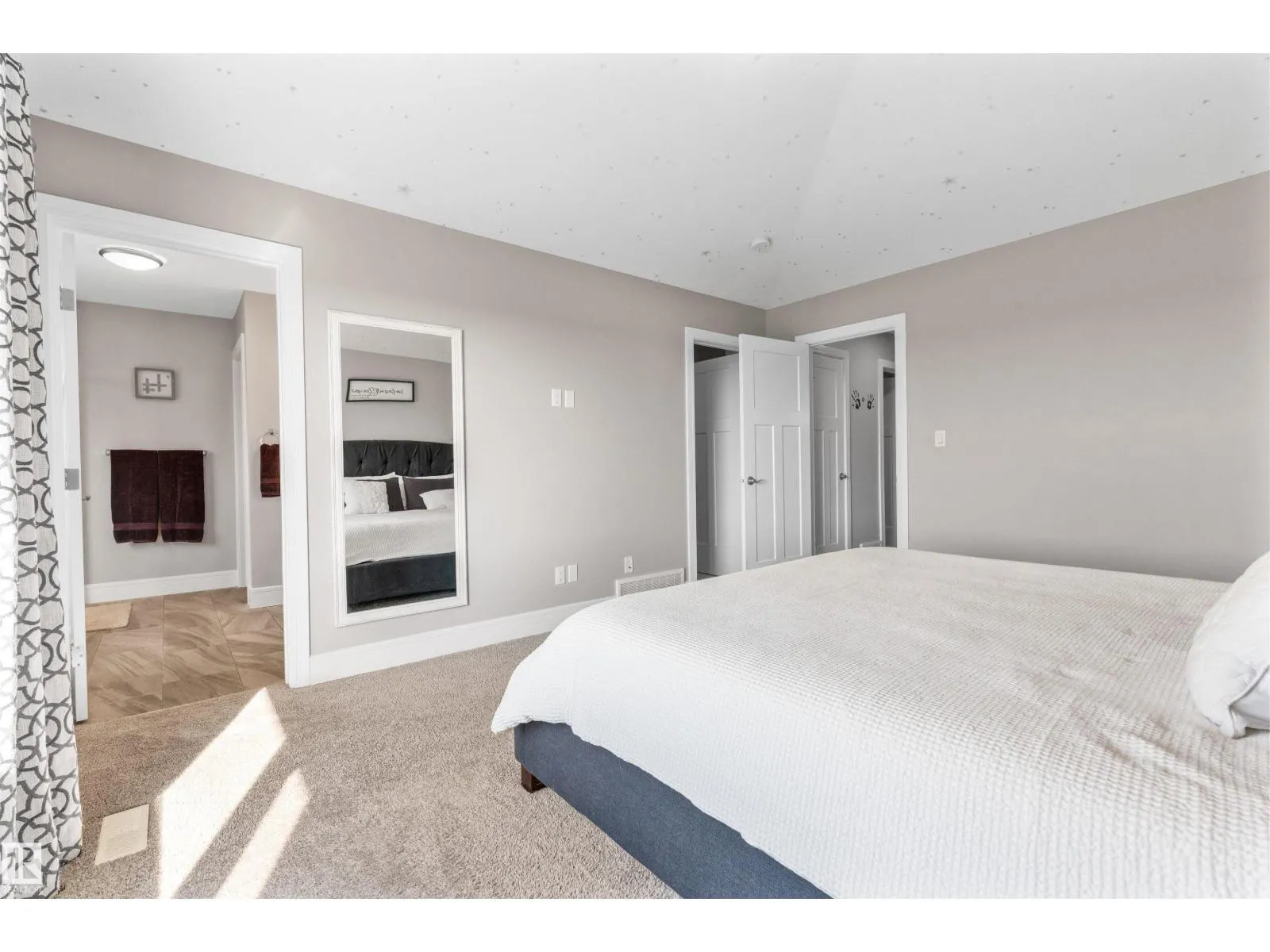 3334 PARKER LO SW