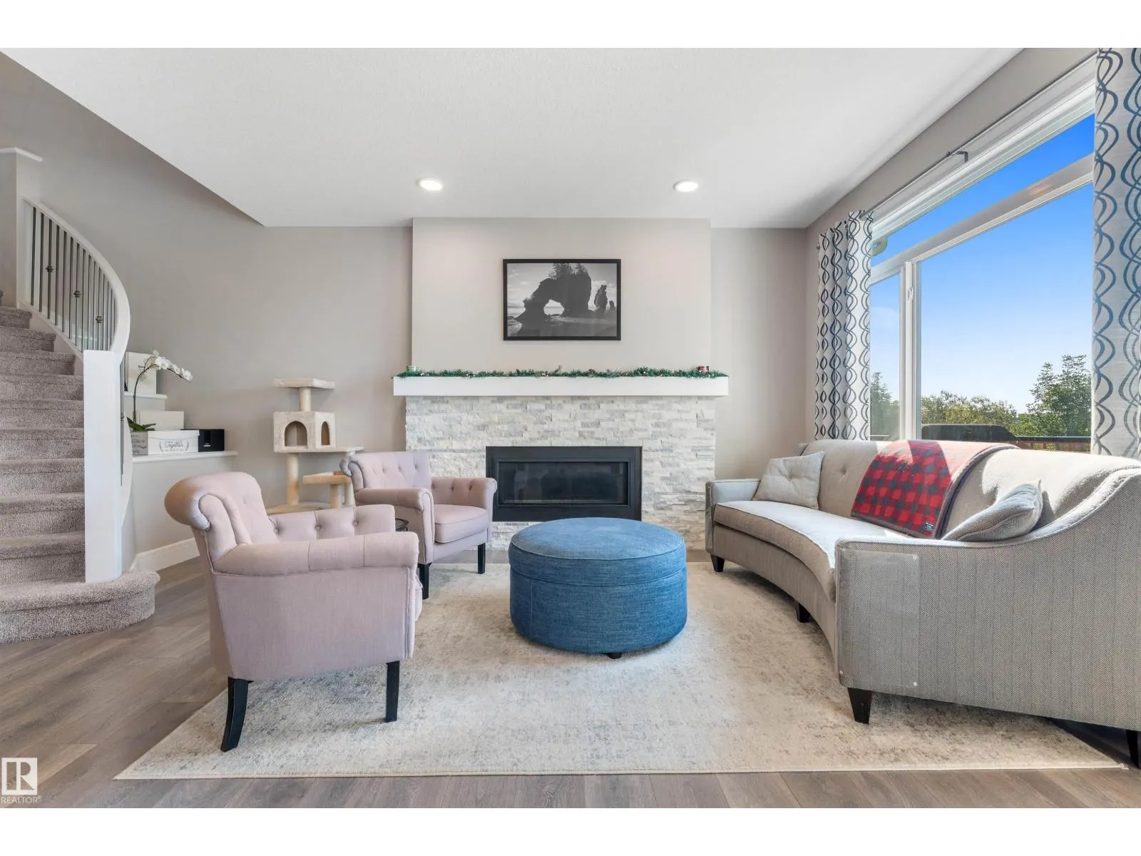 3334 PARKER LO SW