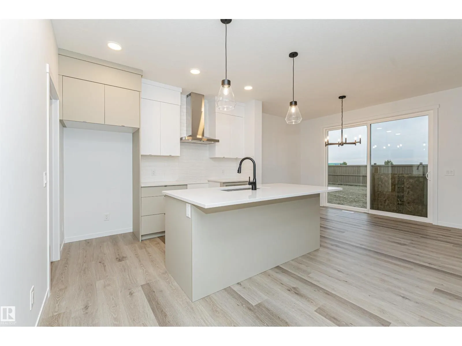 2340 160 ST SW
