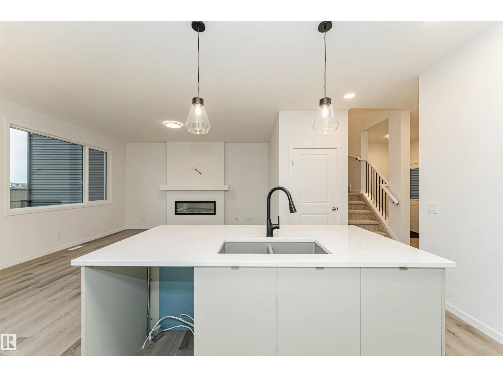 2340 160 ST SW