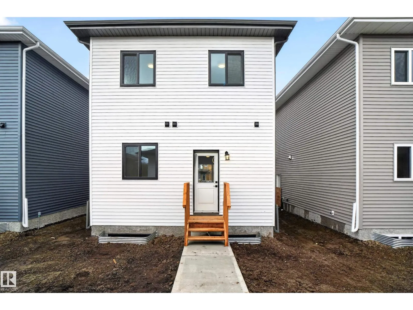 113 Westwind DR