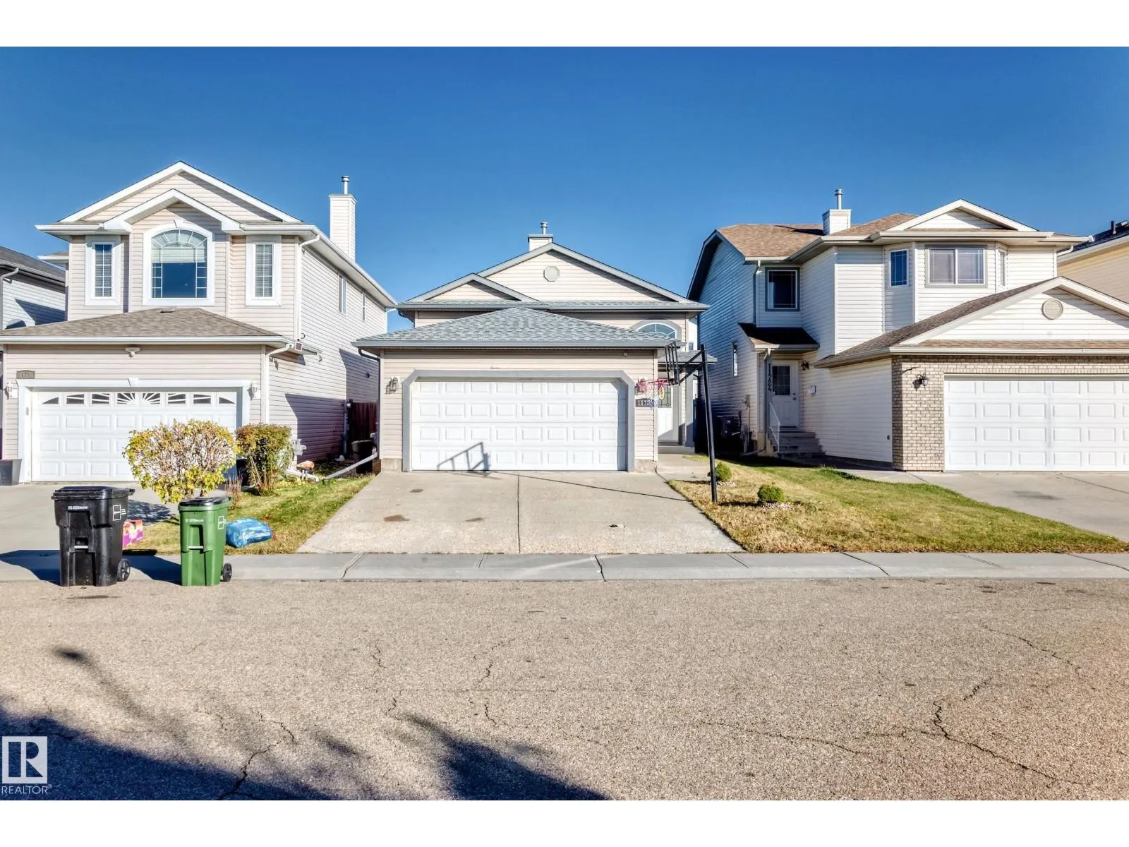 11728 169 AV NW