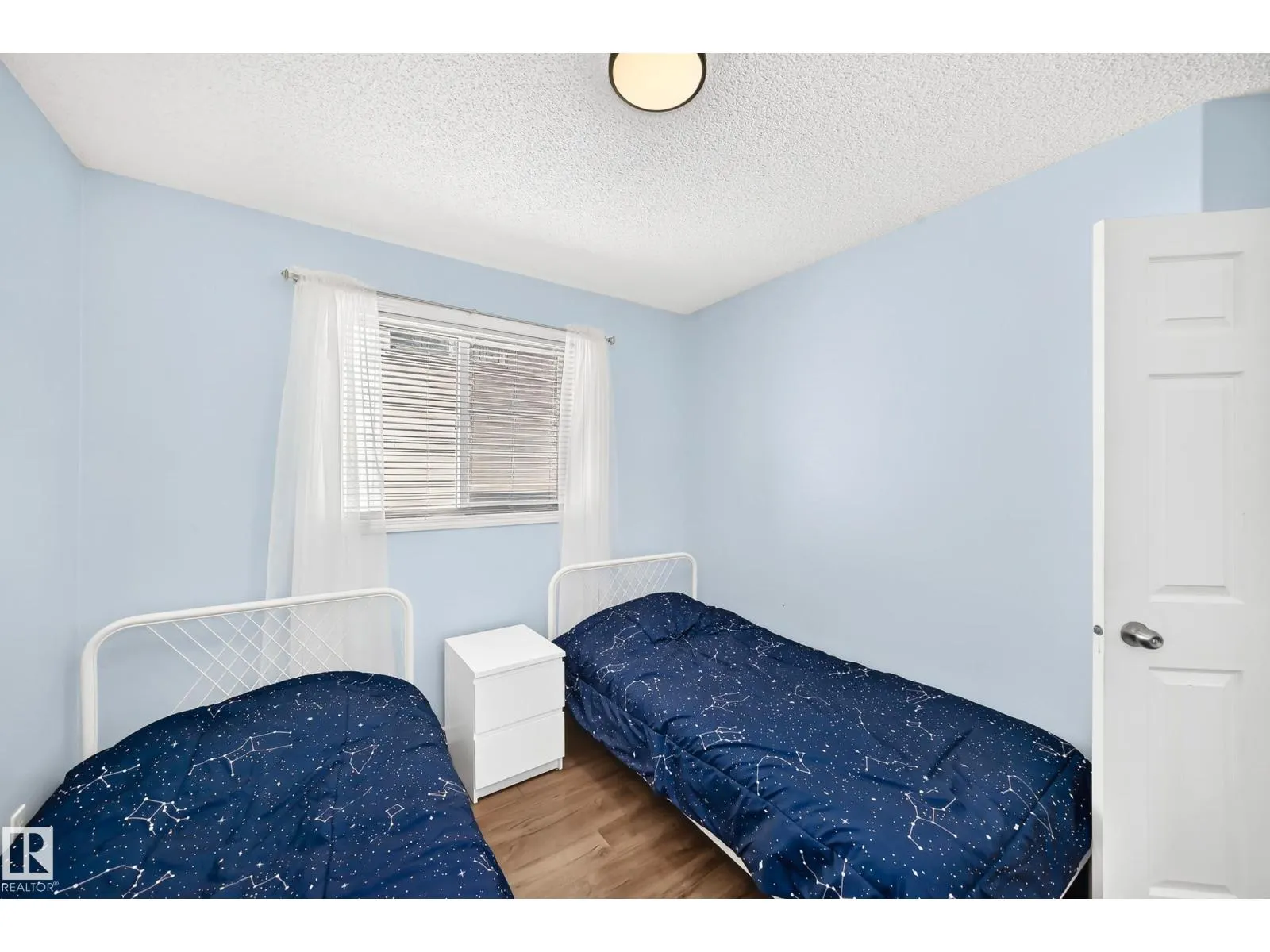 11728 169 AV NW