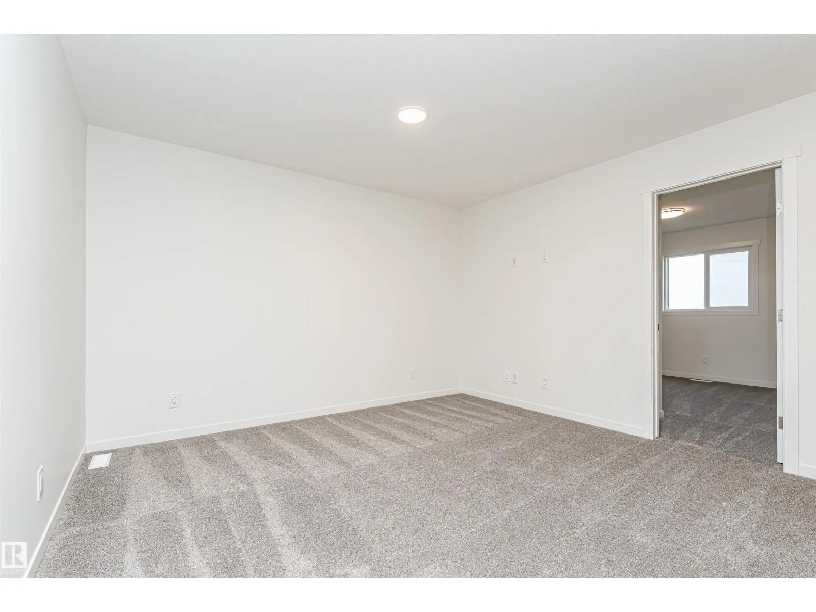 2308 160 ST SW