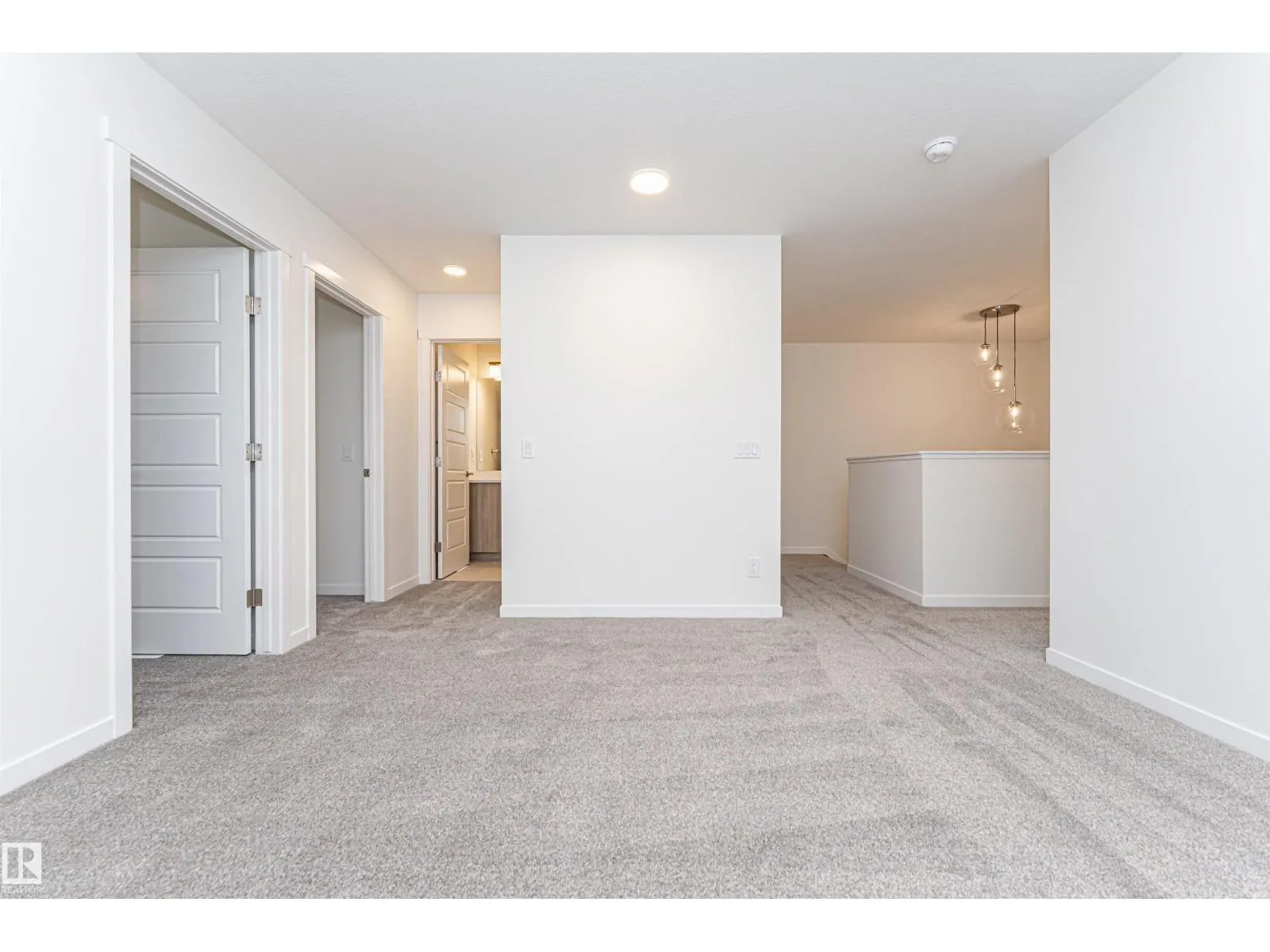 2308 160 ST SW