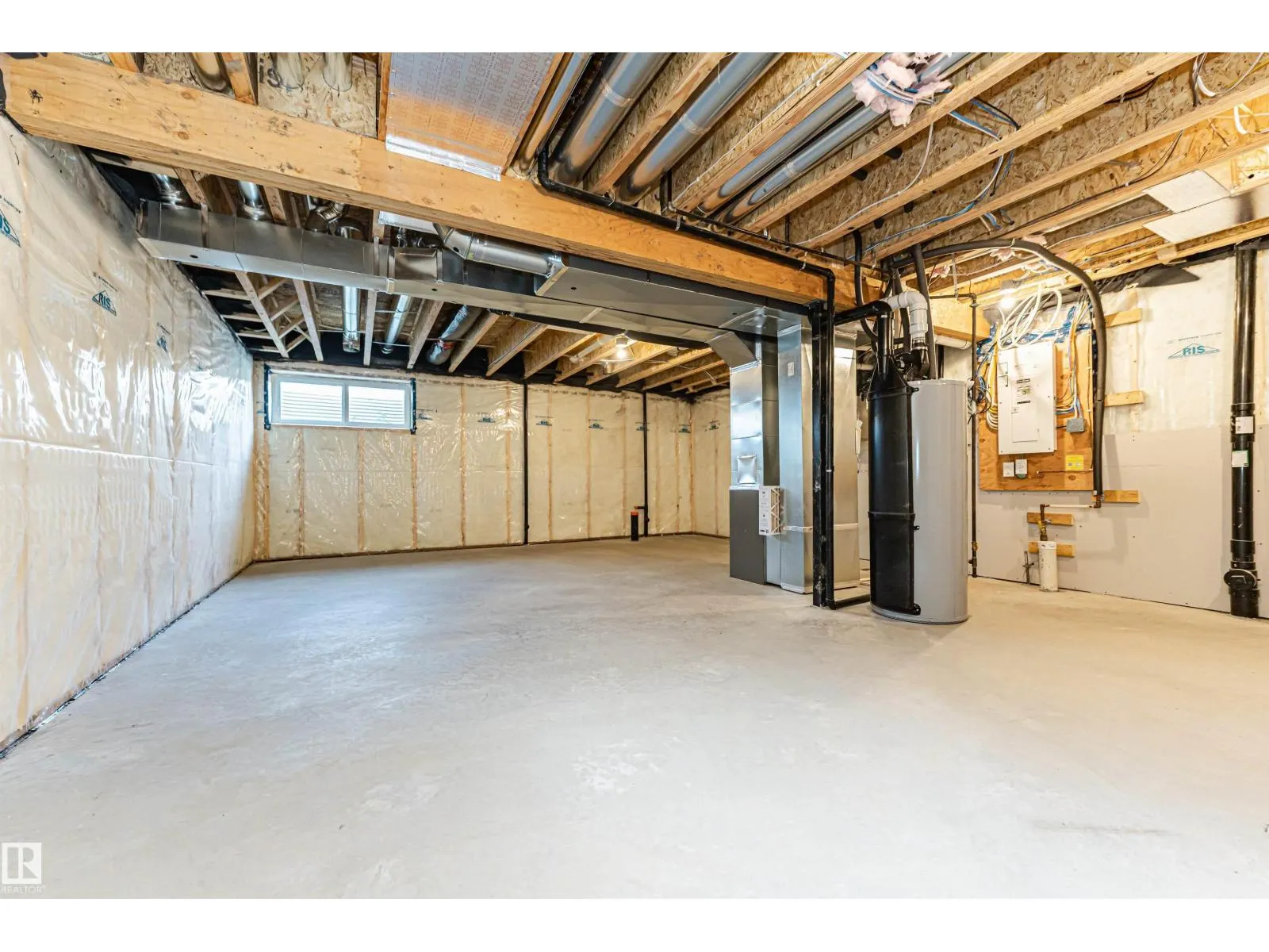 2308 160 ST SW