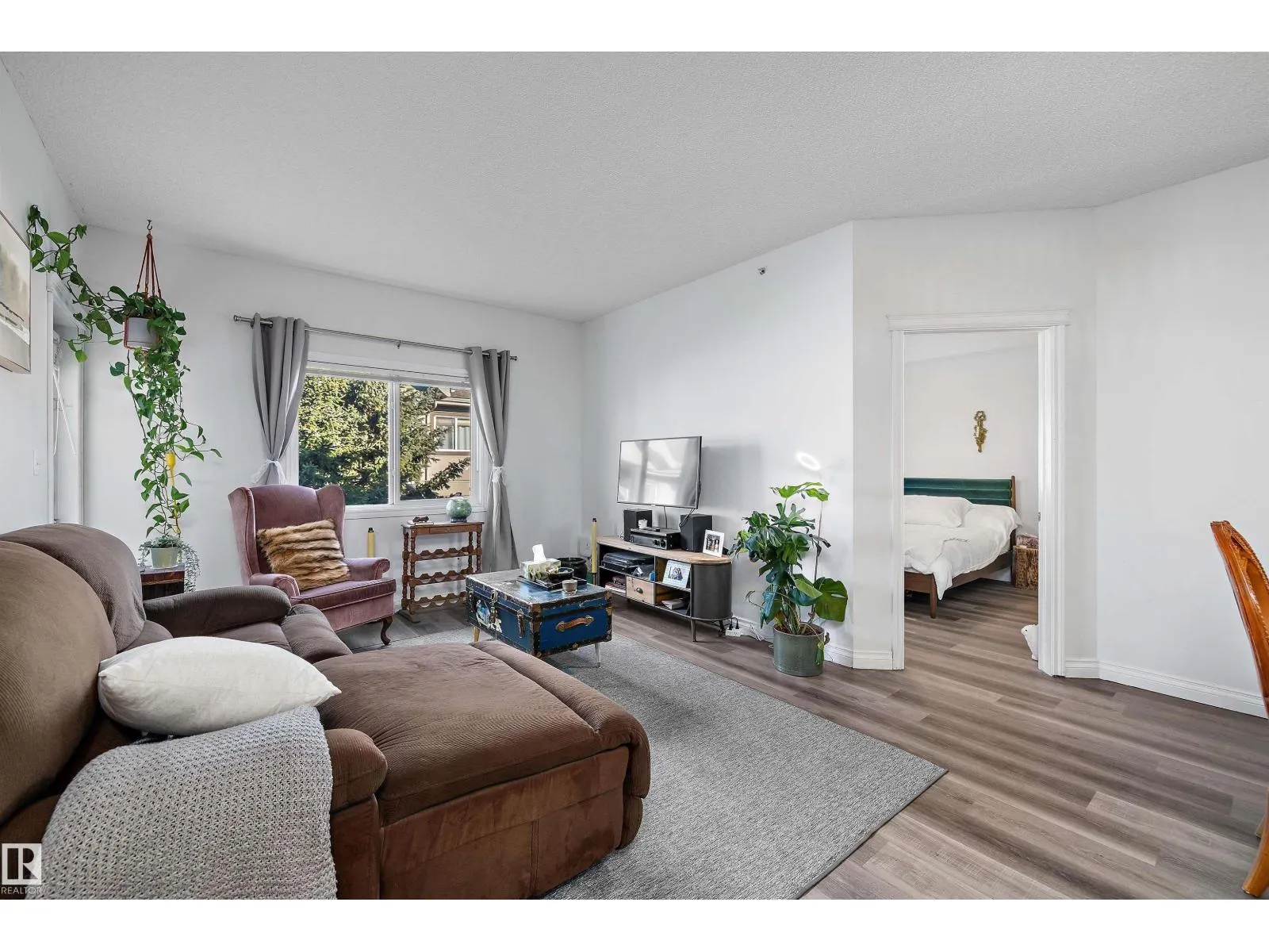 #405 304 LEWIS ESTATES BV NW