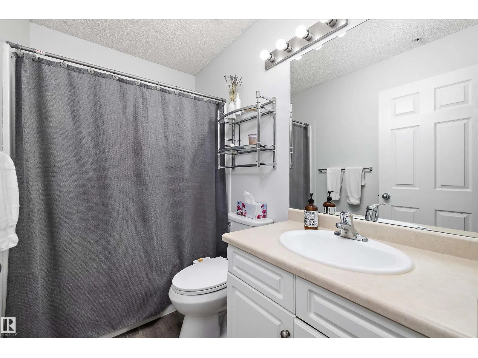 #405 304 LEWIS ESTATES BV NW