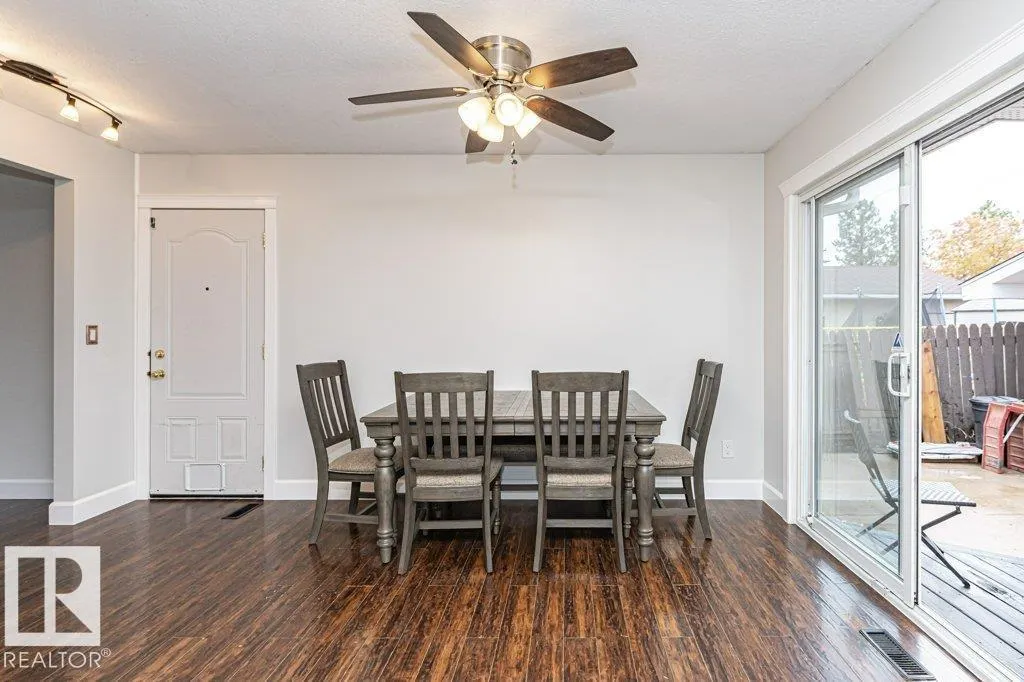 9522 79 ST