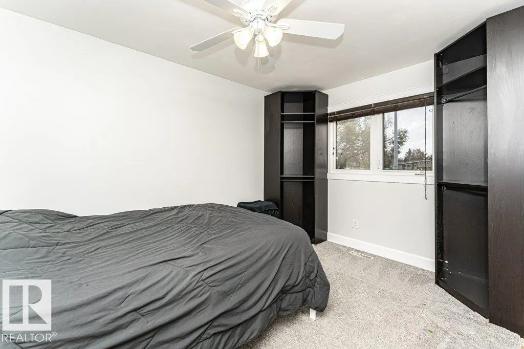 9522 79 ST