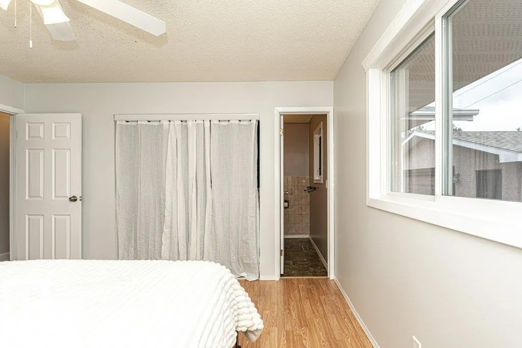 9522 79 ST
