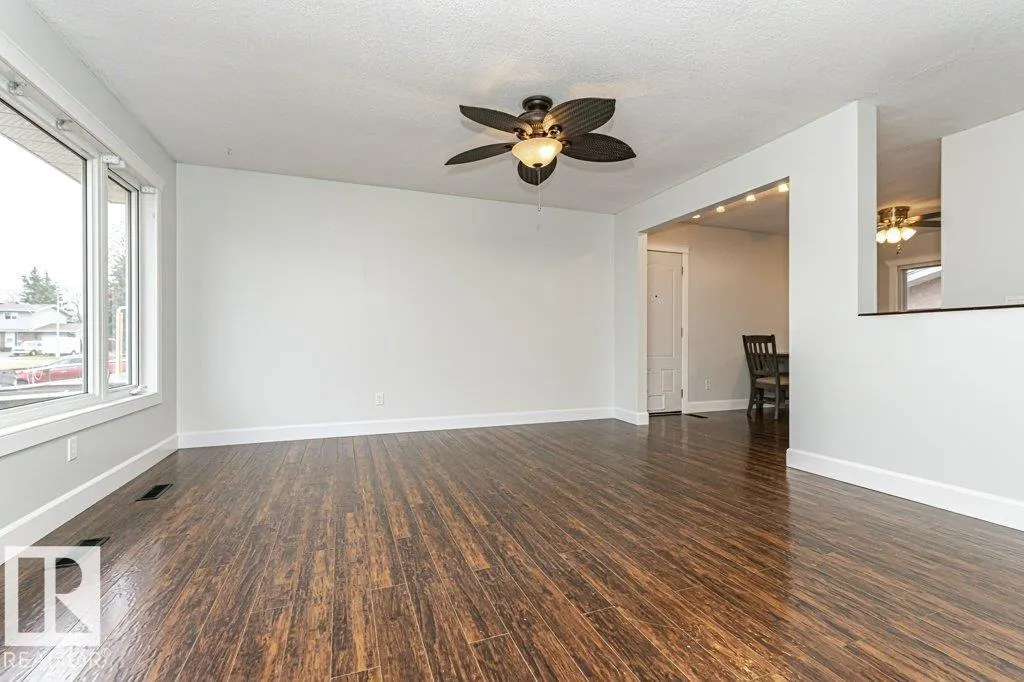 9522 79 ST