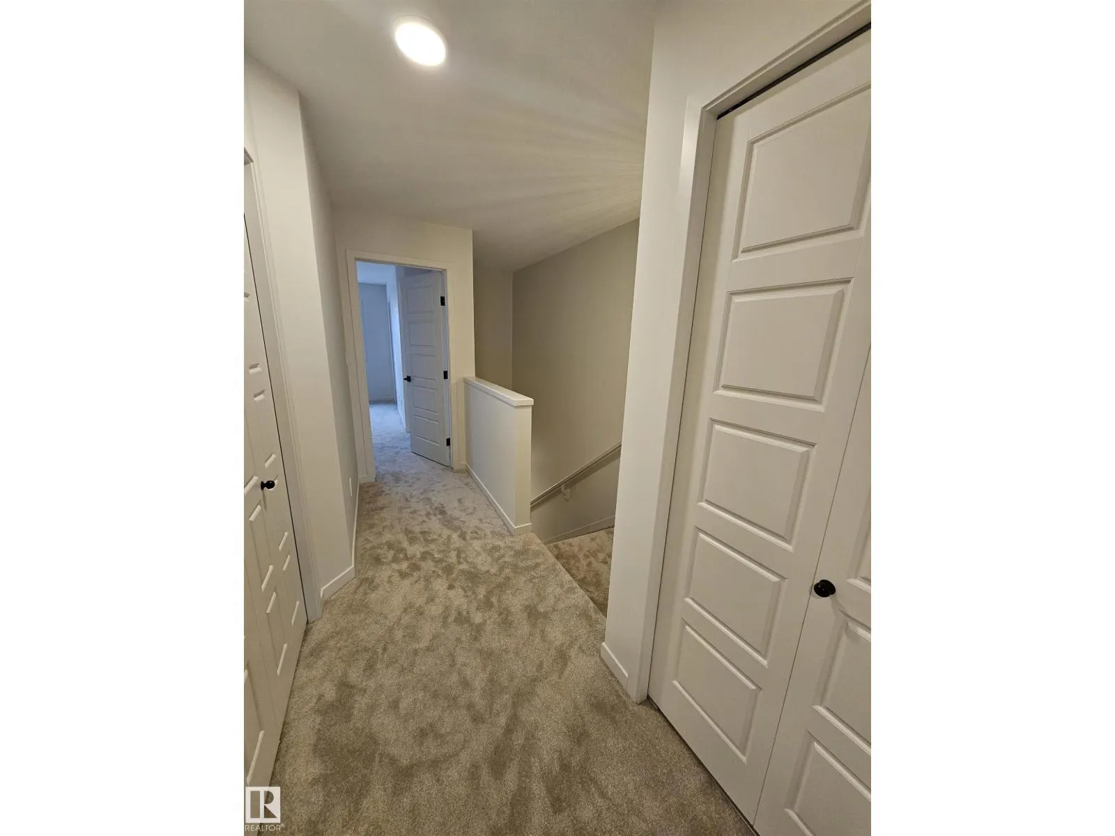 3605 Triomphe BV