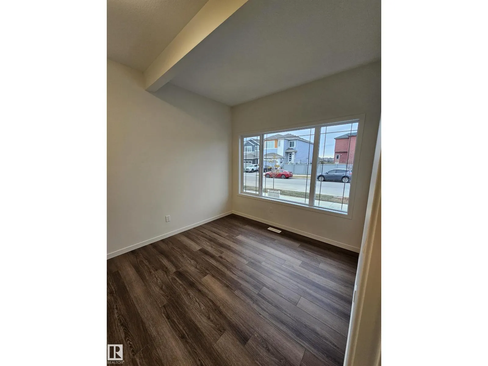 3605 Triomphe BV