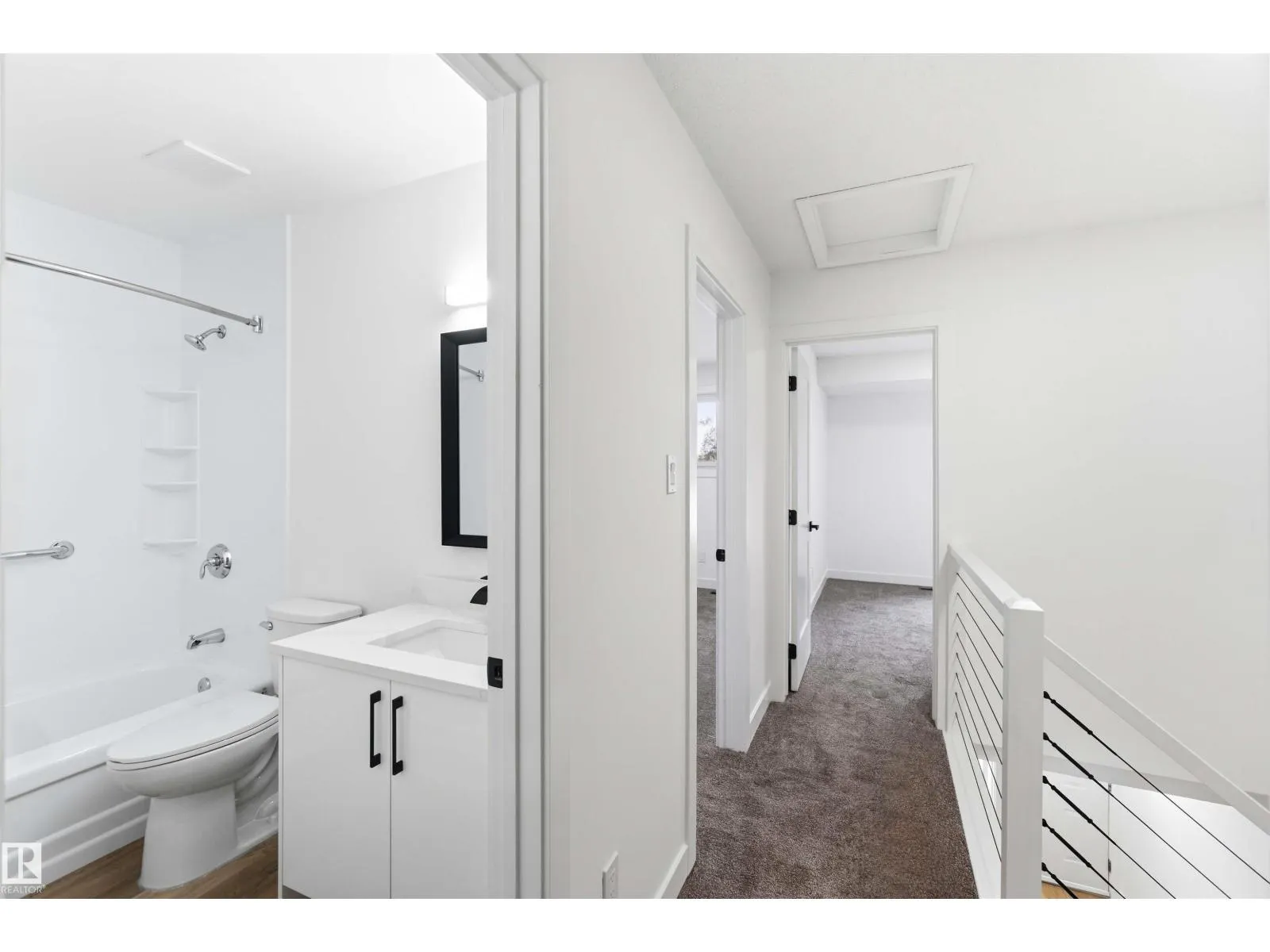 350 CLAREVIEW RD NW