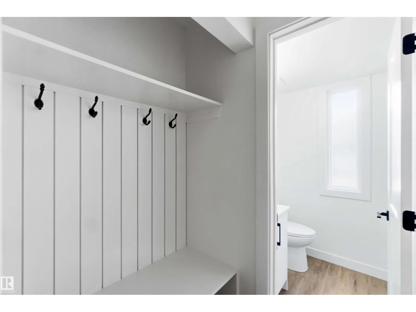 350 CLAREVIEW RD NW