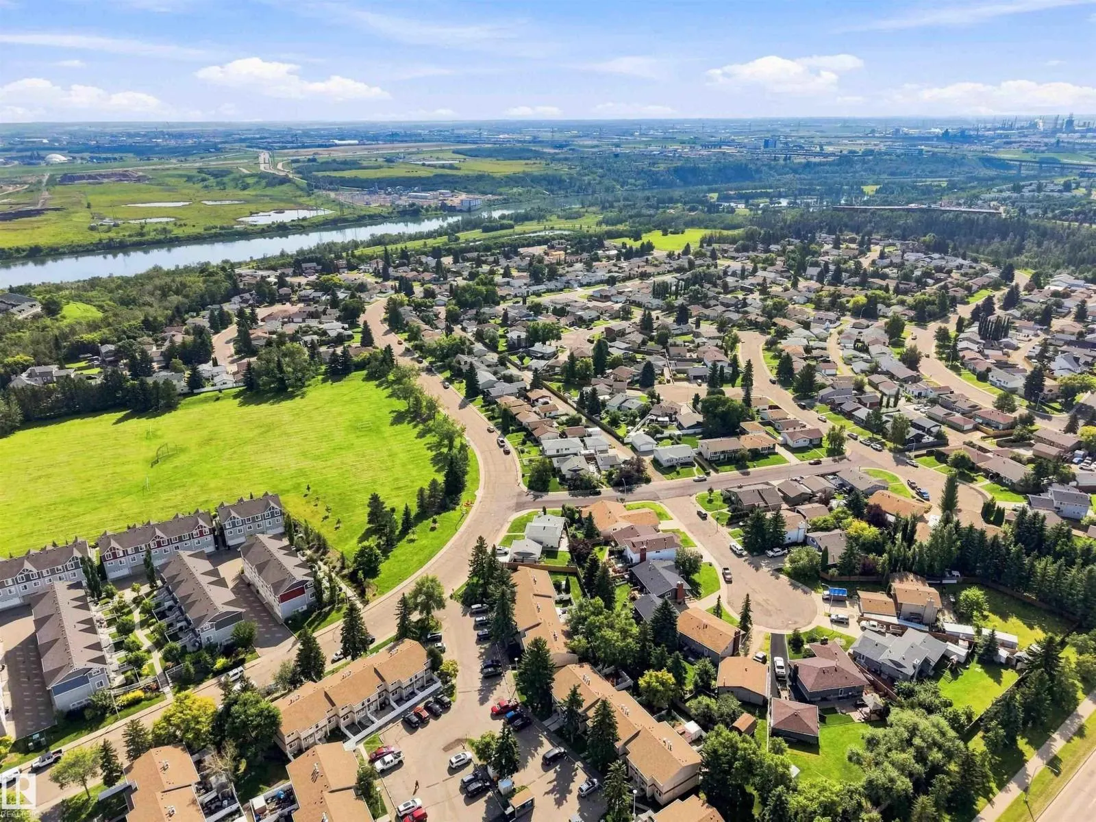350 CLAREVIEW RD NW