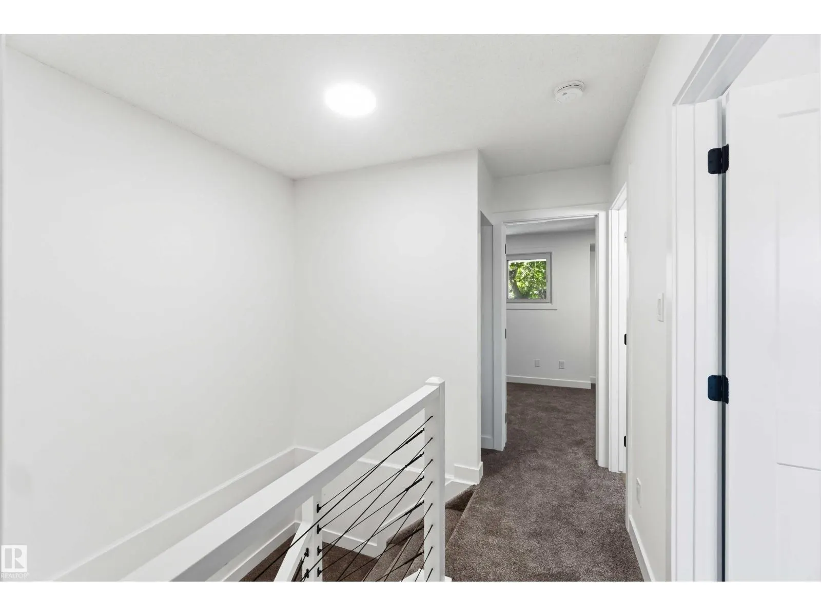 350 CLAREVIEW RD NW