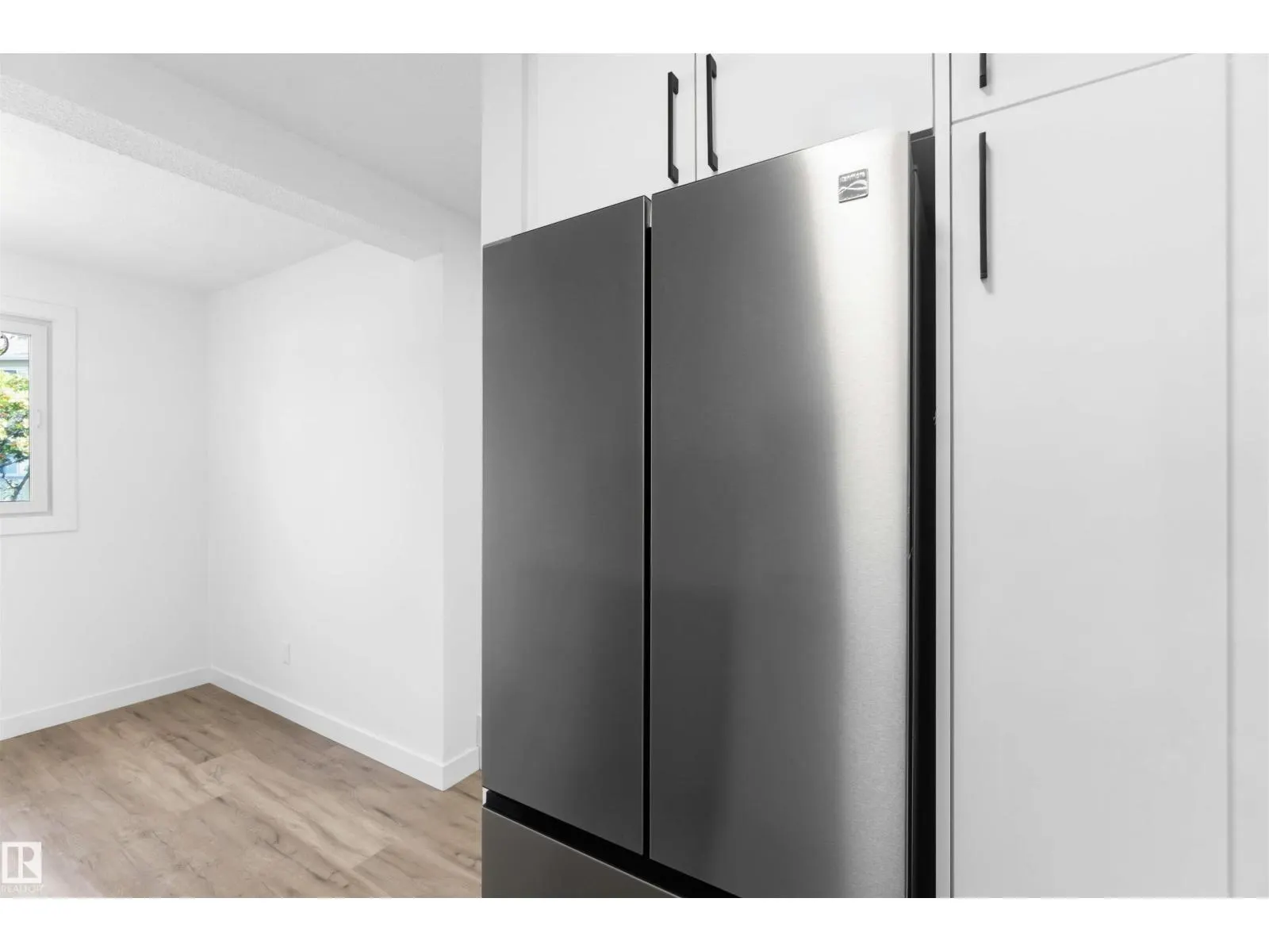 350 CLAREVIEW RD NW