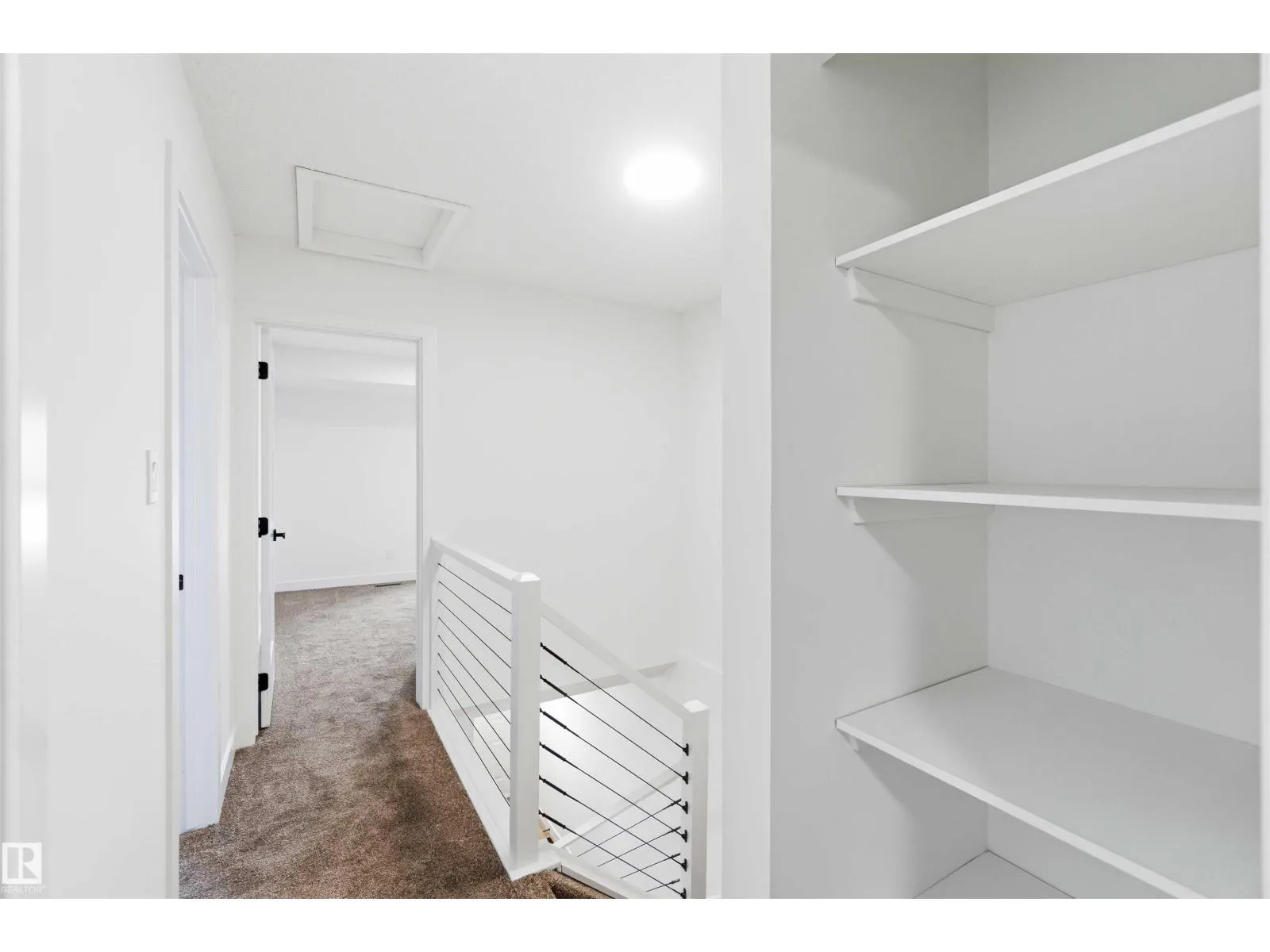 350 CLAREVIEW RD NW
