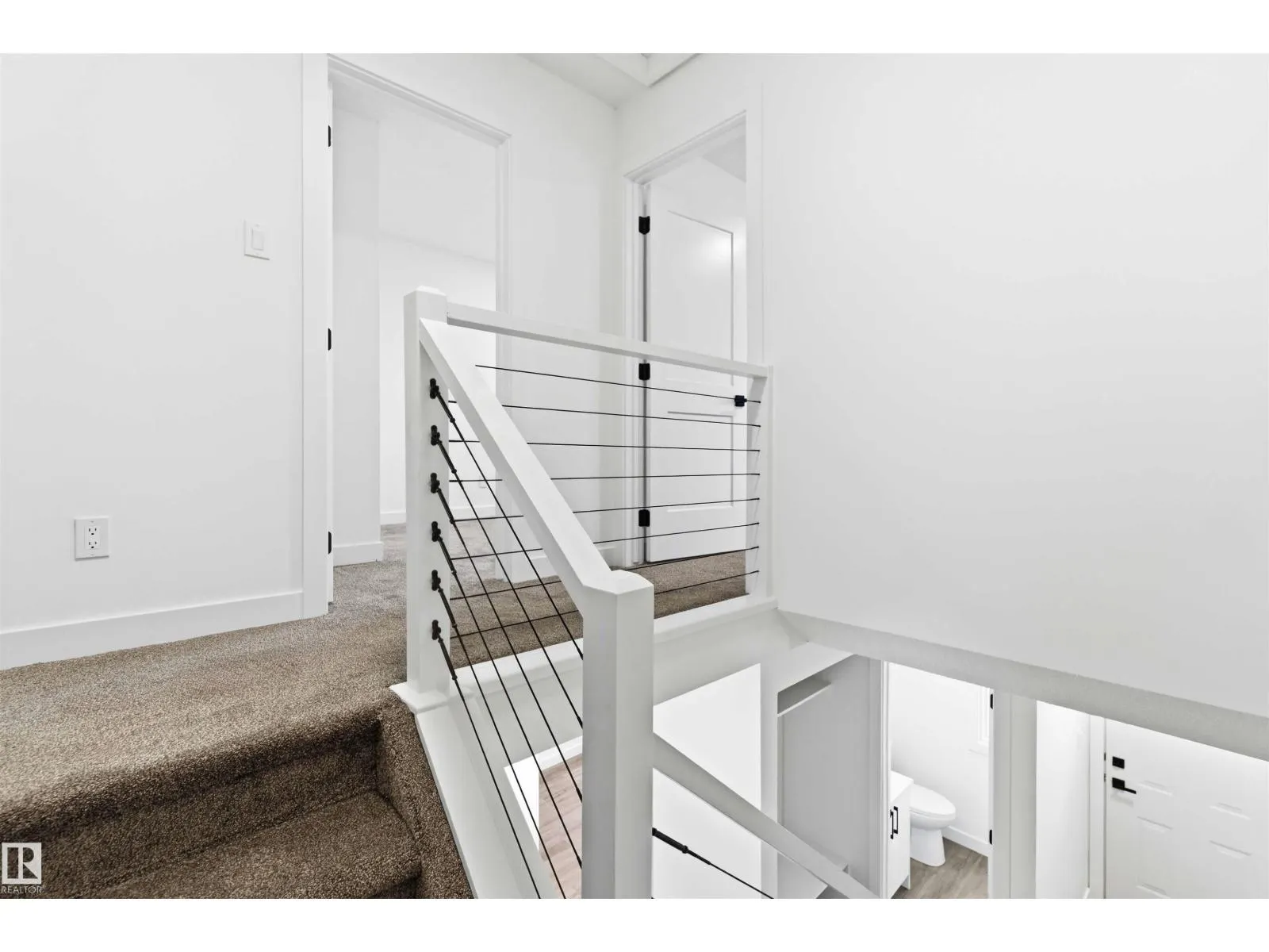350 CLAREVIEW RD NW