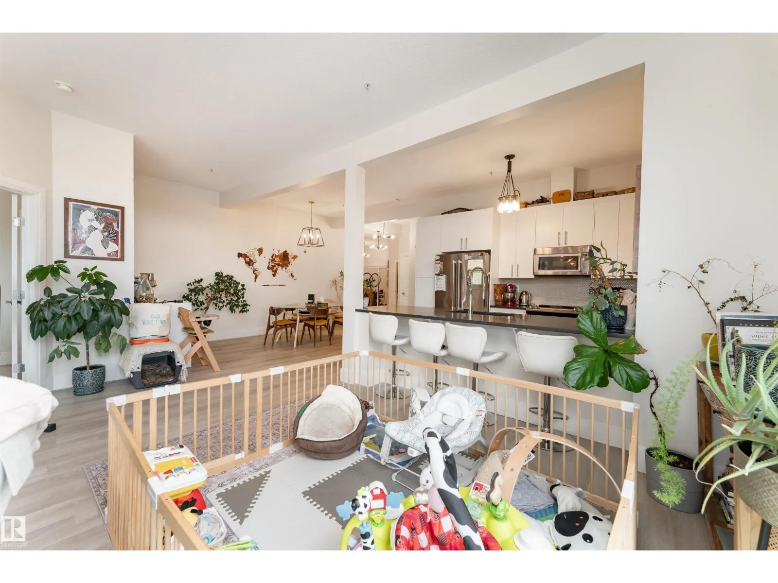 #455 10403 122 ST NW