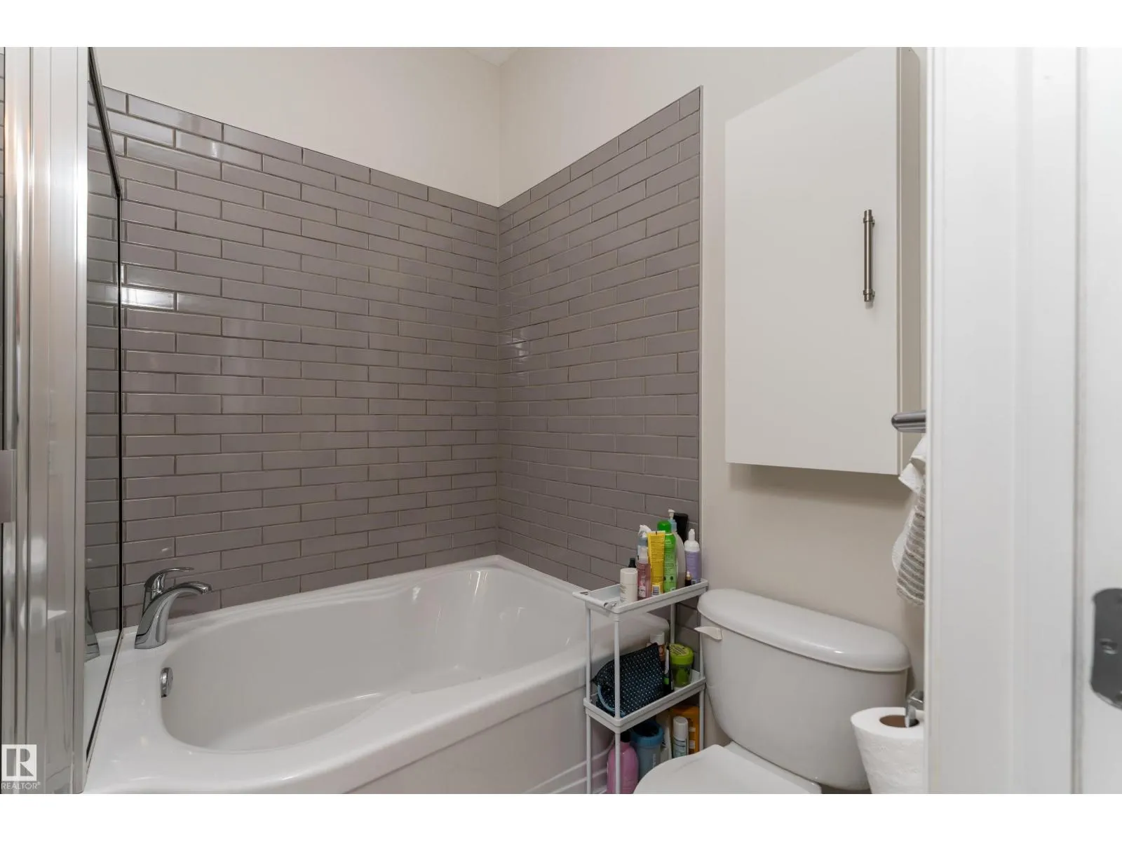#455 10403 122 ST NW