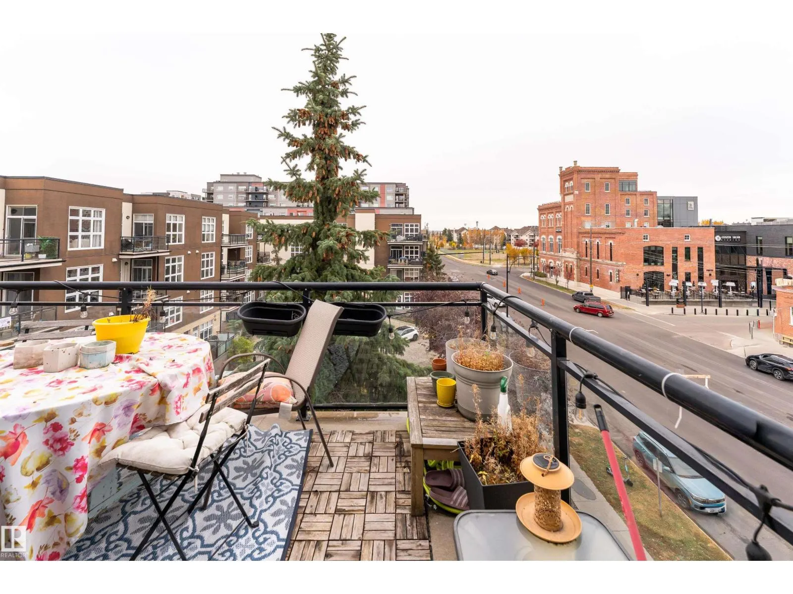 #455 10403 122 ST NW