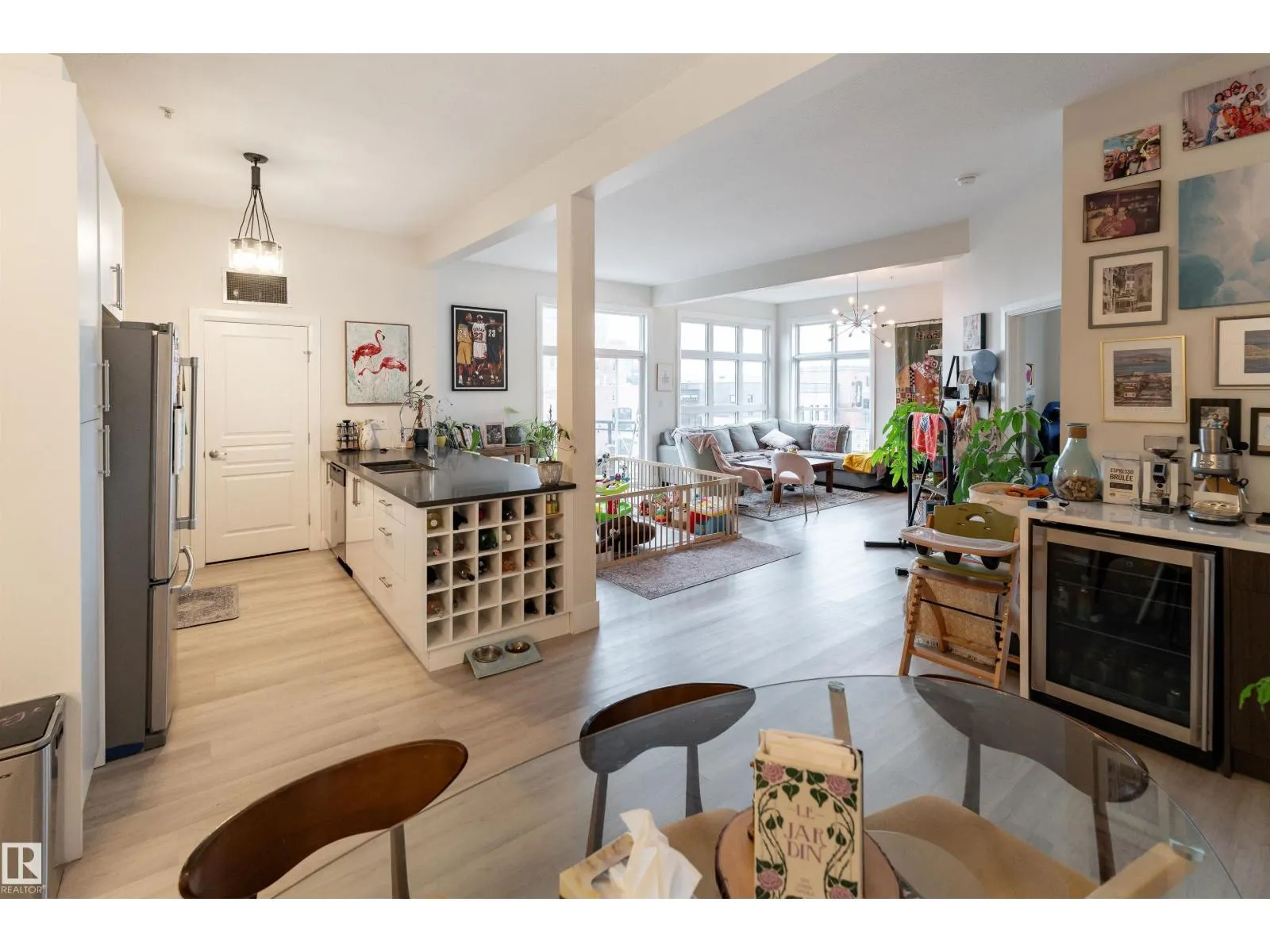 #455 10403 122 ST NW