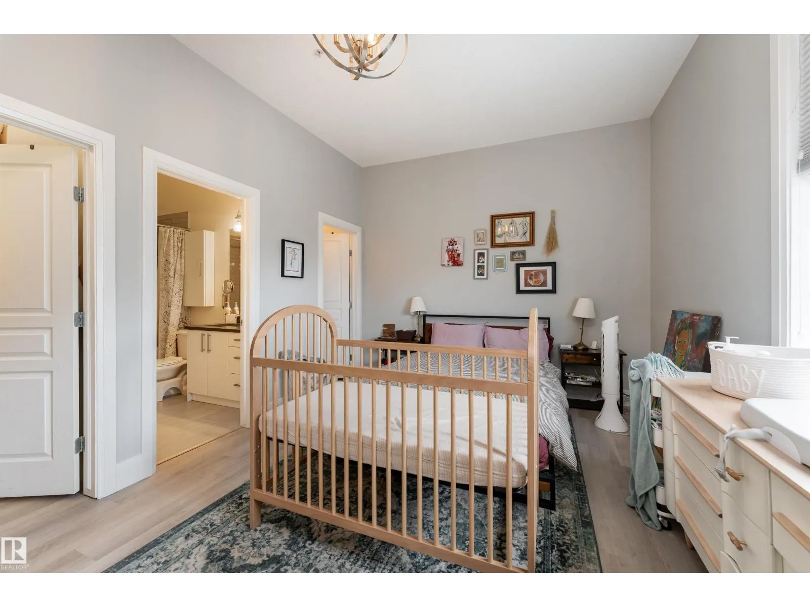 #455 10403 122 ST NW