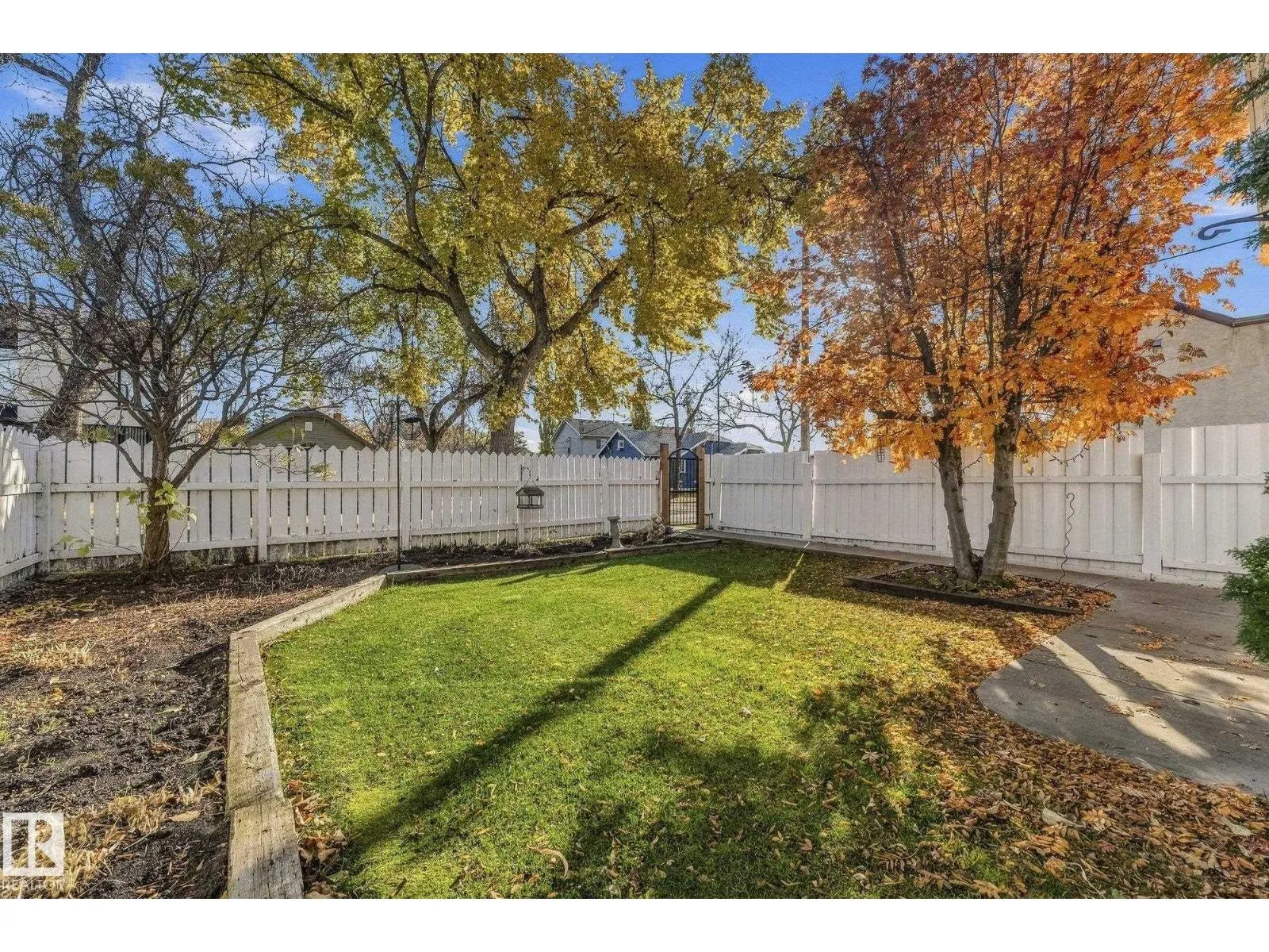 10214 147 ST NW