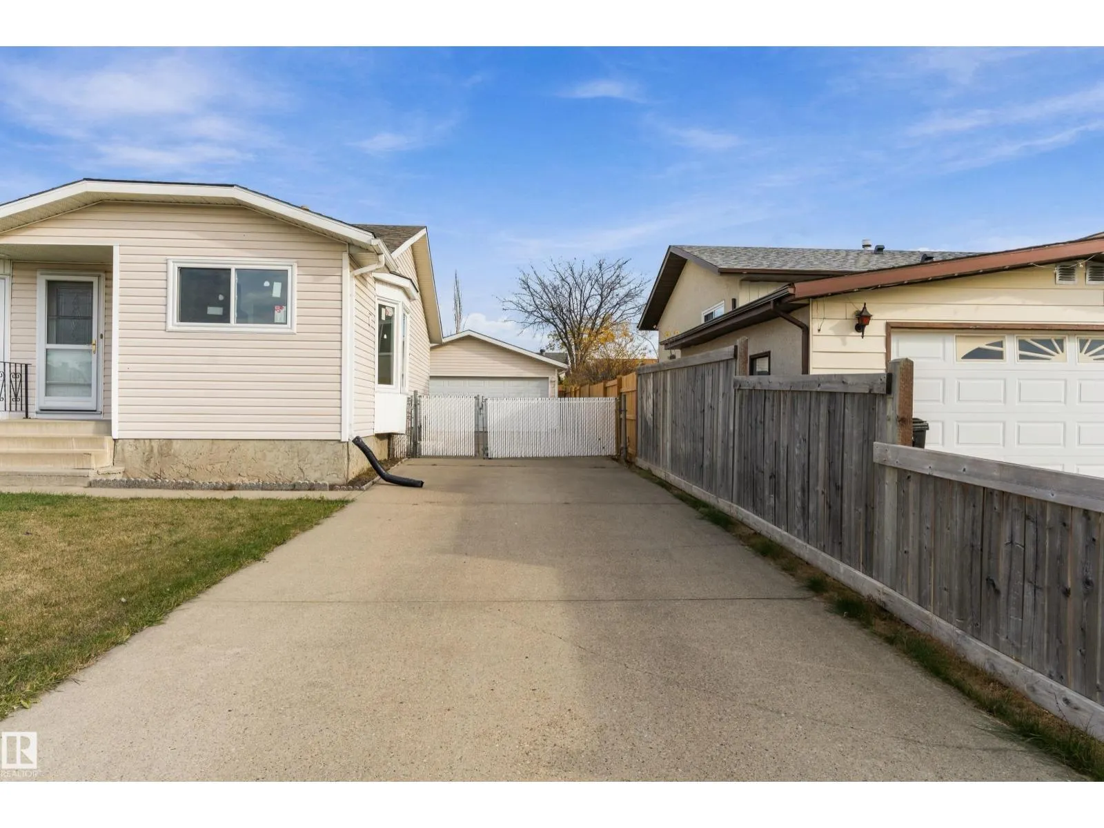 156 DUNLUCE RD NW
