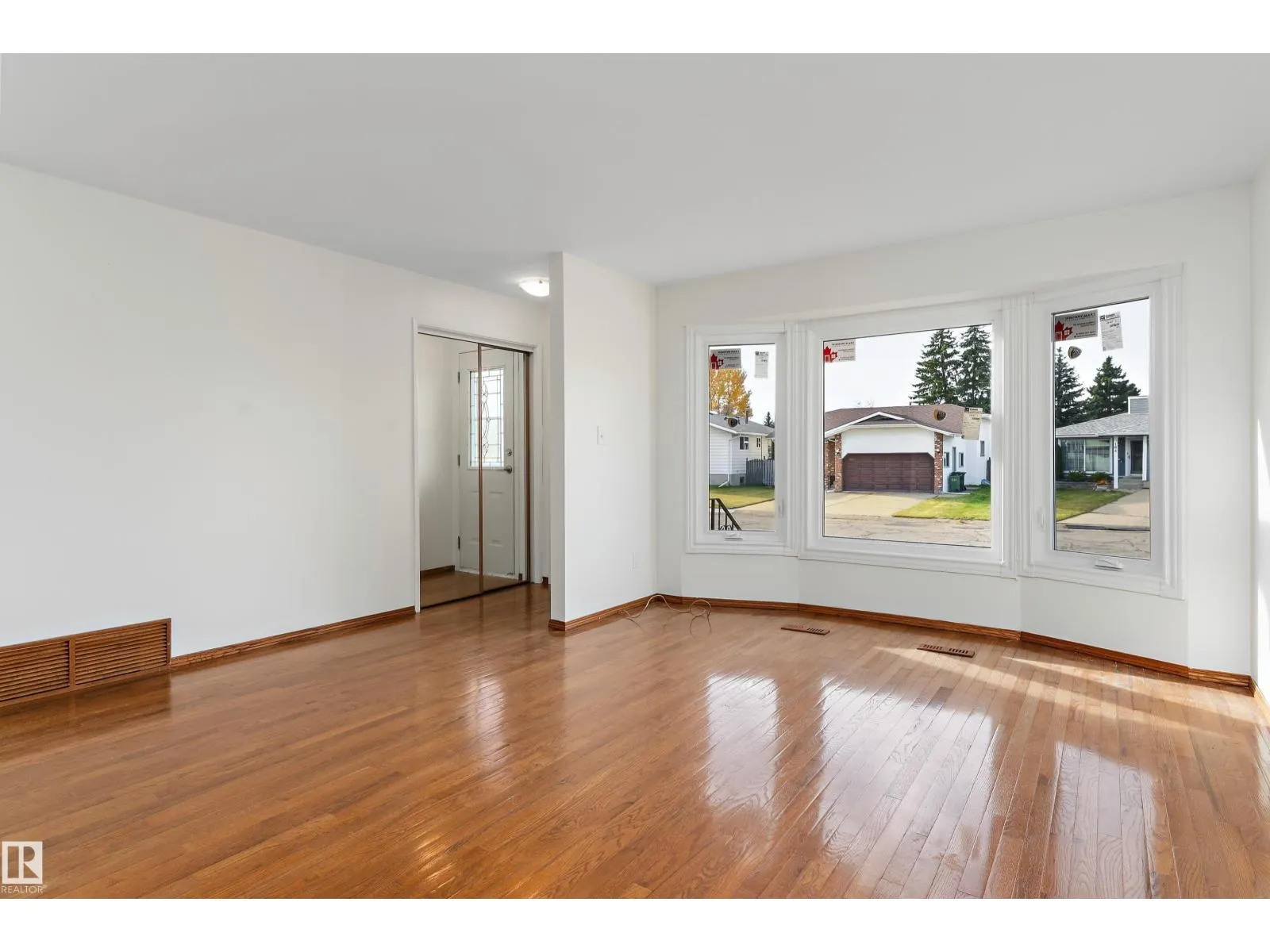 156 DUNLUCE RD NW