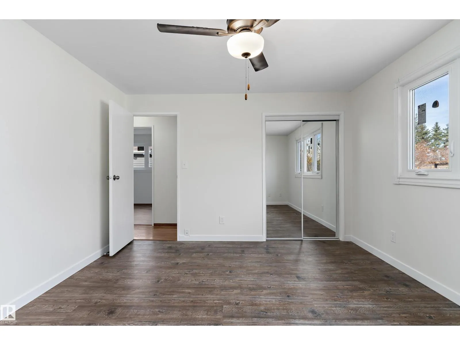 156 DUNLUCE RD NW