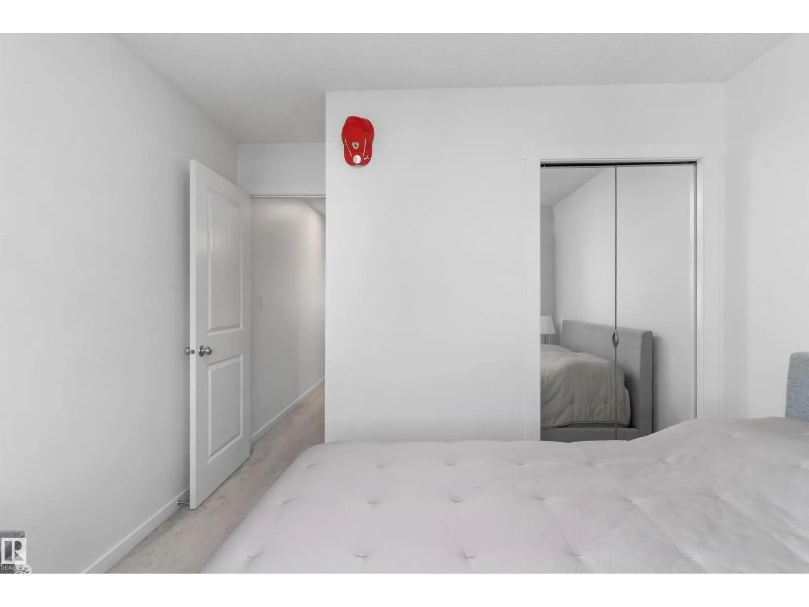 #31 1203 163 ST SW